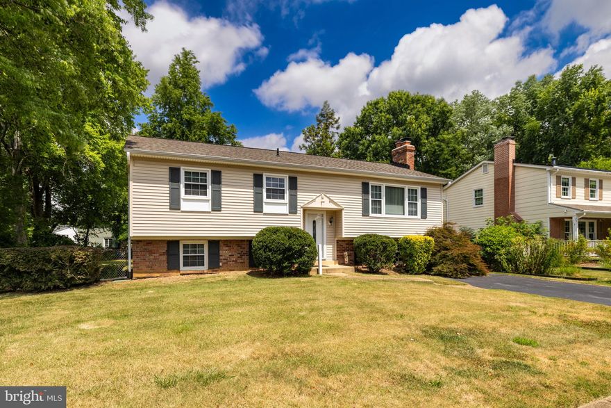 Welcome to 7808 Suffolk Court, an outstanding Raleigh model with great curb appeal in Alexandria’s sought-after Hayfield Farm. Striking hardwood floors are found on the steps, living and dining rooms, hallway and bedrooms. There is tasteful paint in earth tones throughout the home. The living room is brightened by a huge window and warmed by the first of two fireplaces, this one with a brick surround and detailed wood mantel. Featured in the kitchen are rich cabinetry, stainless appliances, stylish granite counters with an overhang for barstool seating and pendant lights. Off the kitchen, the dining room has a contemporary ceiling fan and chair rail molding. Step out and relax on the inviting screened porch with steps descending to the large, flat and fully-fenced rear yard. There’s a very spacious storage shed out back too. The main floor offers three roomy bedrooms and a full bath in the hall with a granite-top vanity, brushed-nickel hardware, and nice tile work. The handsome mirror and extra storage cabinets will come in handy! There’s a separate entrance to the bath from the owner’s bedroom. Downstairs, the terrific rec room has three cheerful windows and the 2nd fireplace with a brick hearth and surround. There is also a sizable fourth bedroom with two windows, a full bath and a tremendous laundry/storage room with extensive cabinets and a utility sink. The fine property is located just down the street from Wegman’s, Fort Belvoir and the Coast Guard Navigation Center and is super close to Metro, all commuter routes and two town centers!  One small pet under 40 pounds will be considered on a case-by-case basis with $500.00 deposit. All applicants over the age of 18 must apply and pay application fee of $50. Income to qualify is $119,000 per year.