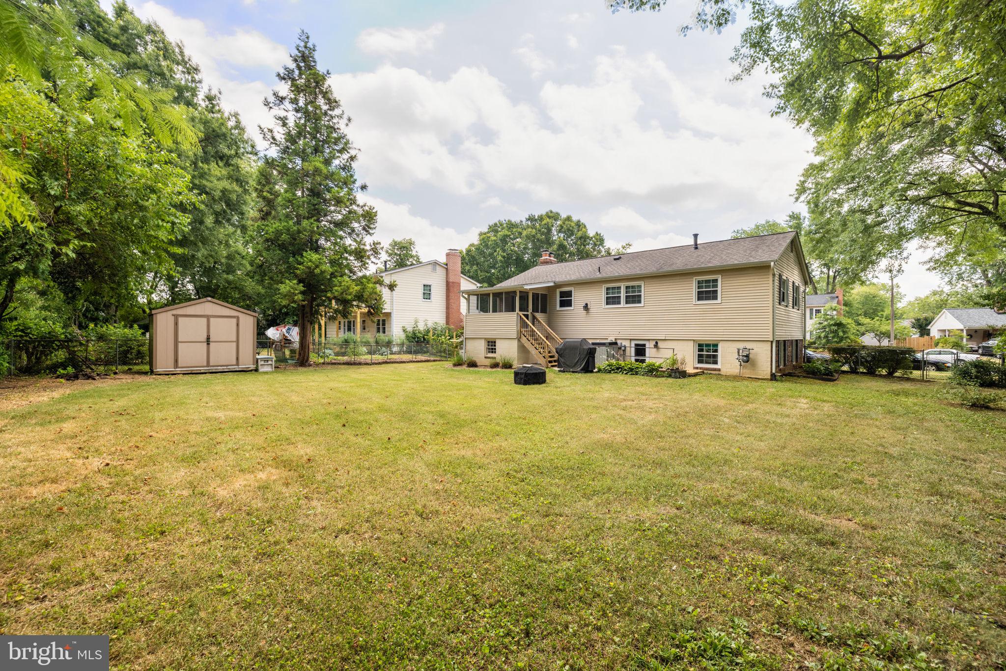 HAYFIELD FARM - Residential Lease