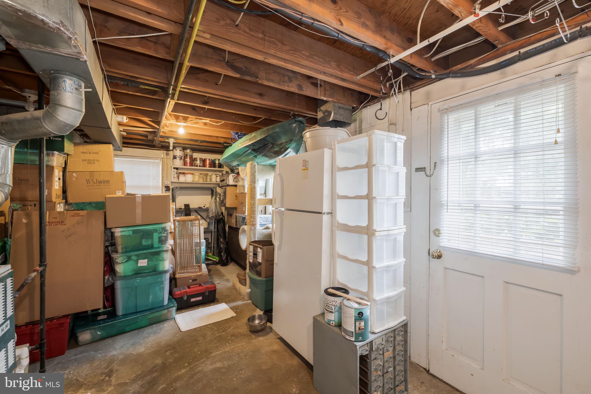 HAYFIELD FARM - Residential Lease