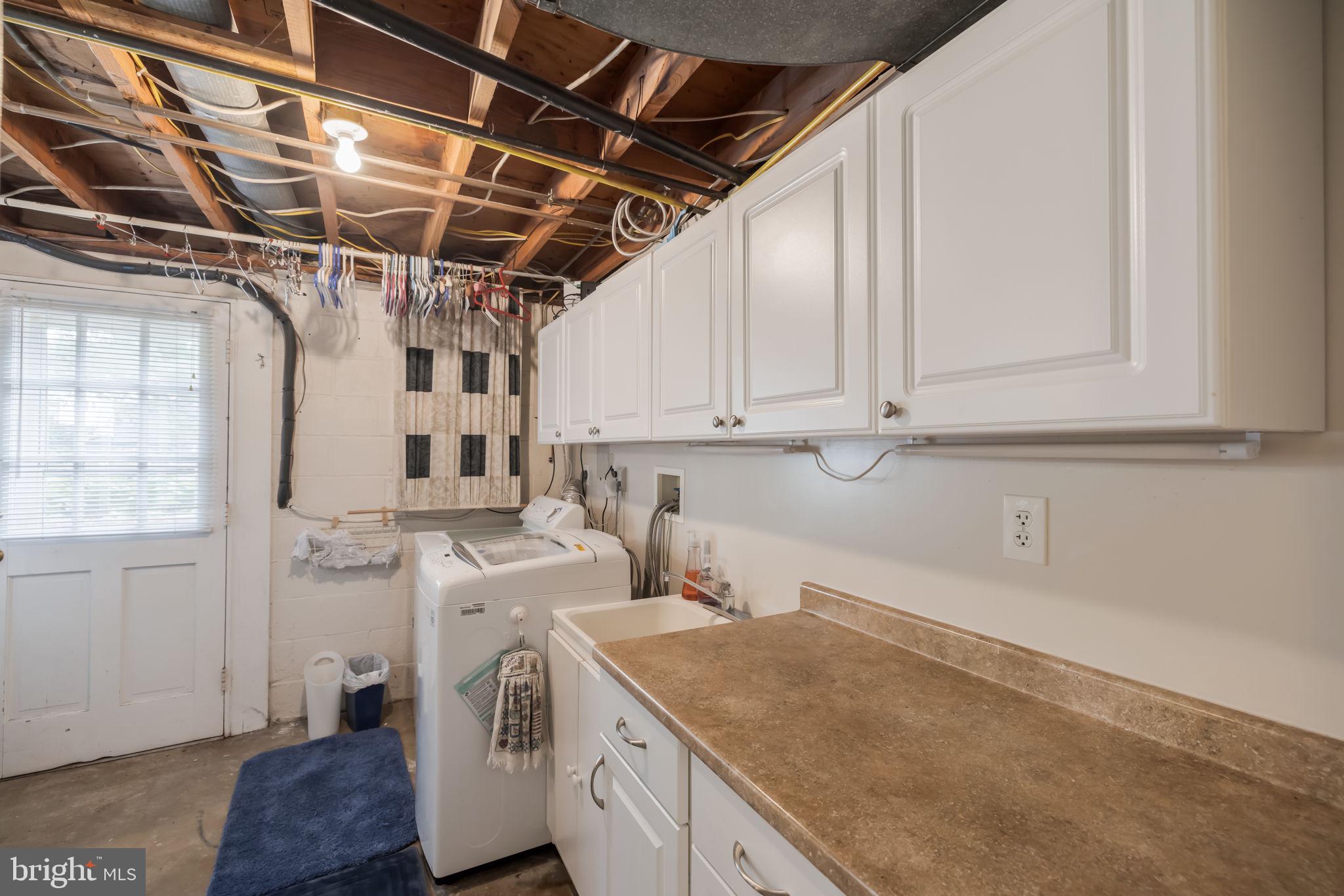 HAYFIELD FARM - Residential Lease