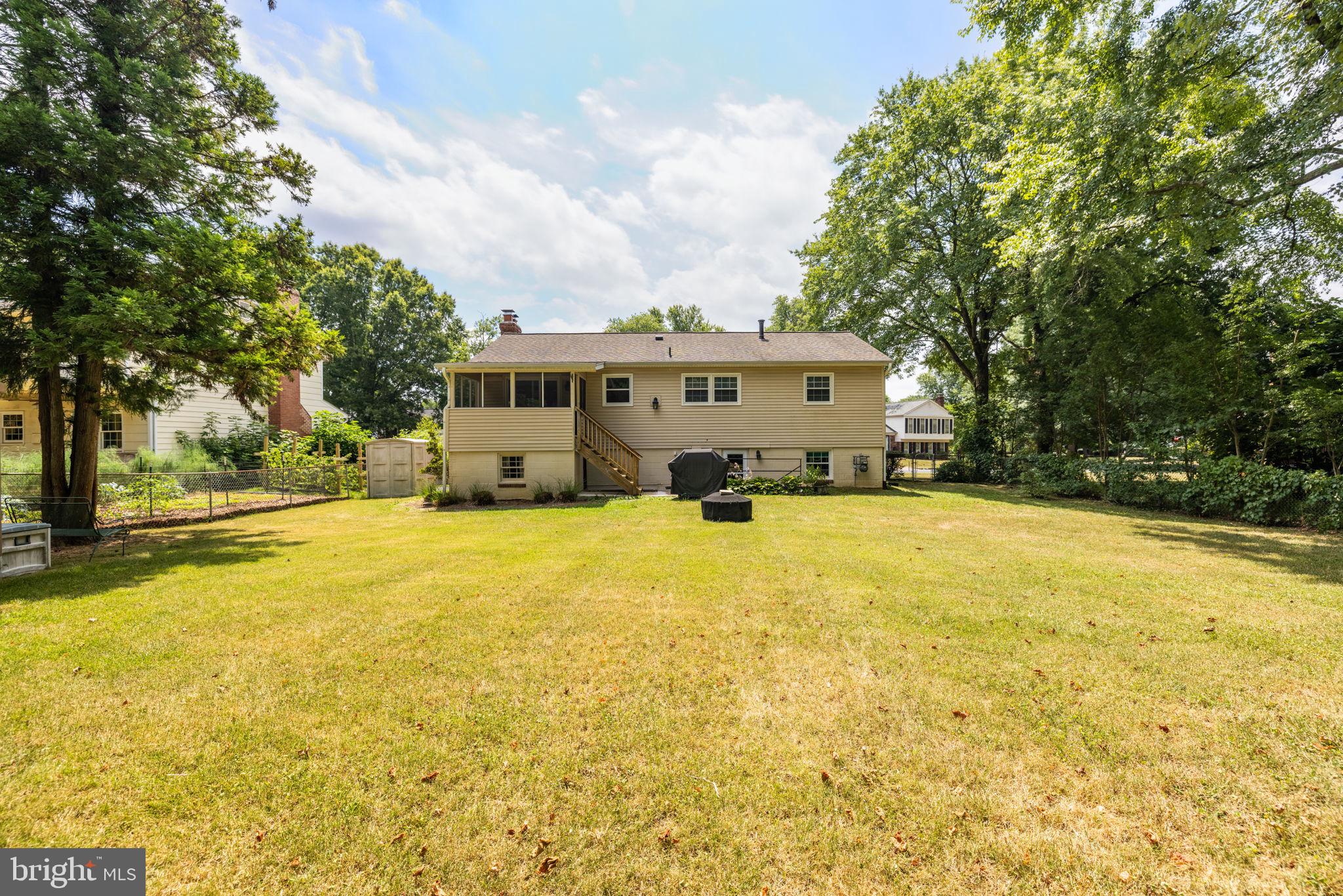 HAYFIELD FARM - Residential Lease