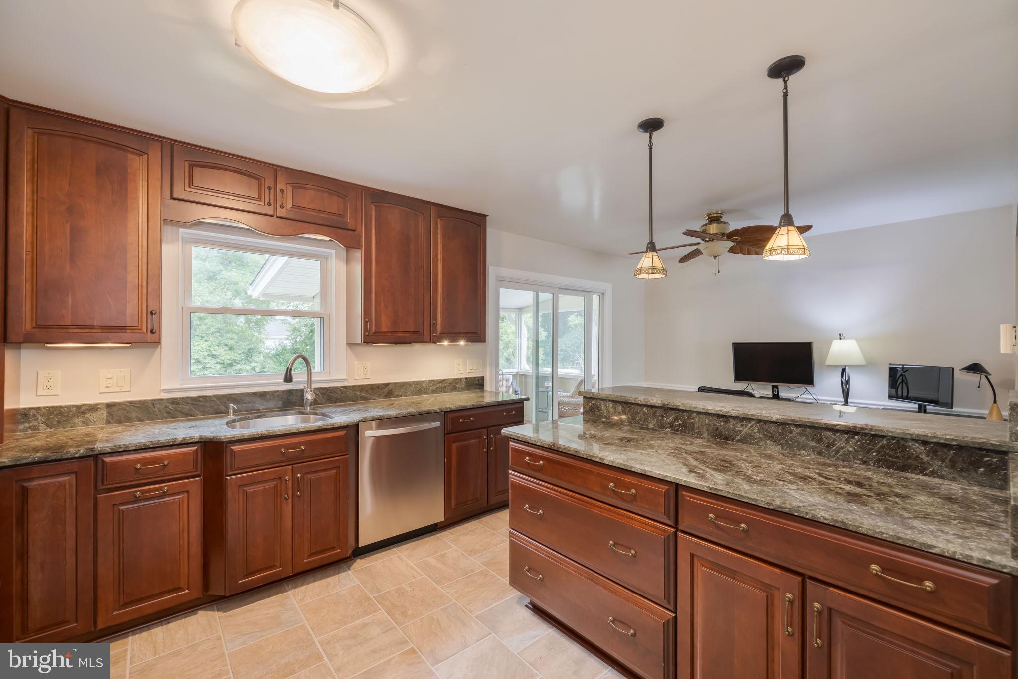 HAYFIELD FARM - Residential Lease