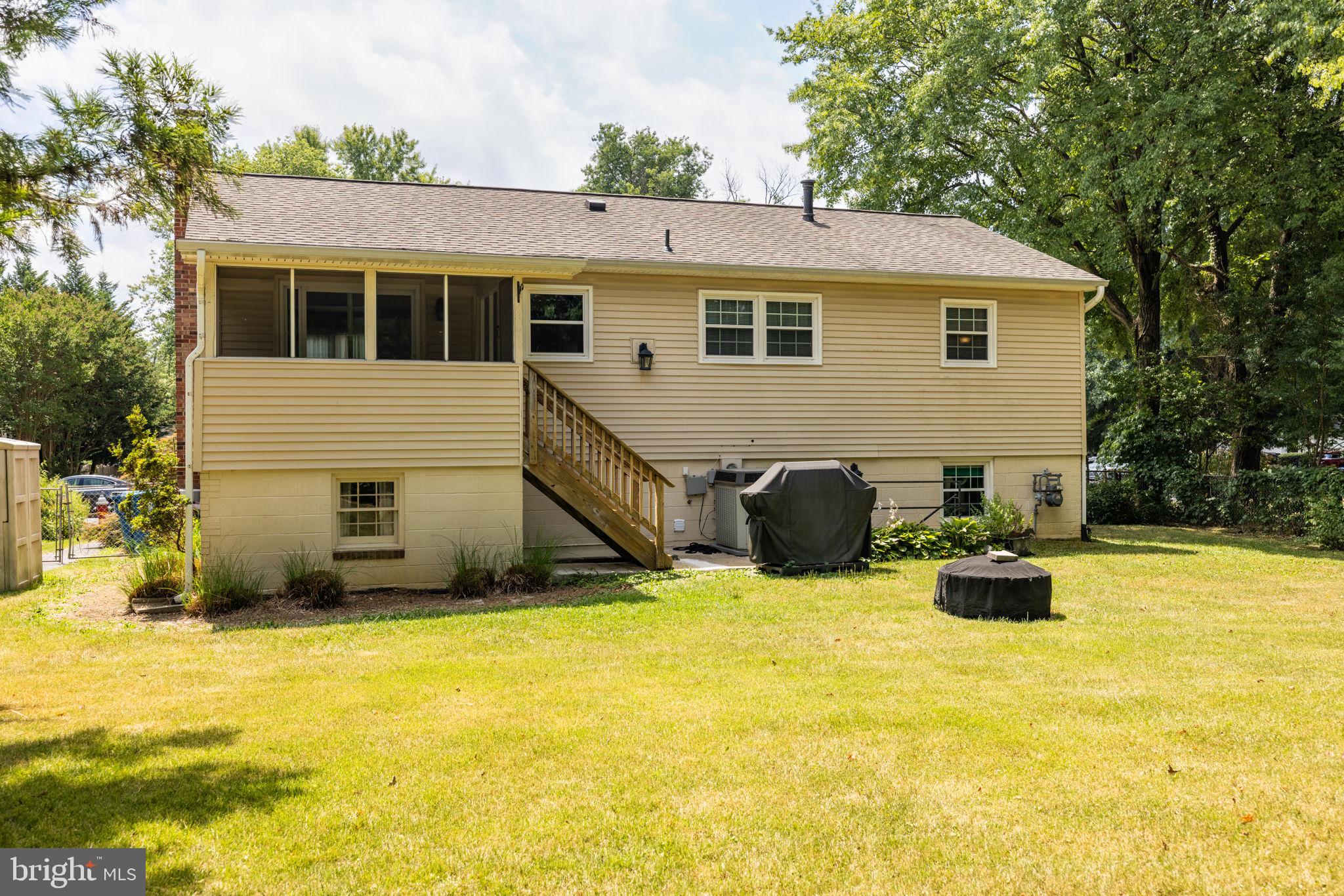 HAYFIELD FARM - Residential Lease