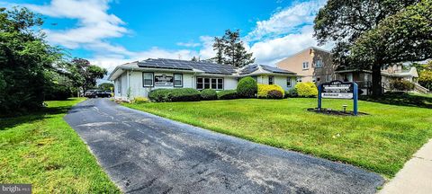 Photo of 647 Shore Road, SOMERS POINT, NJ 08244 (MLS # NJAC2023032)