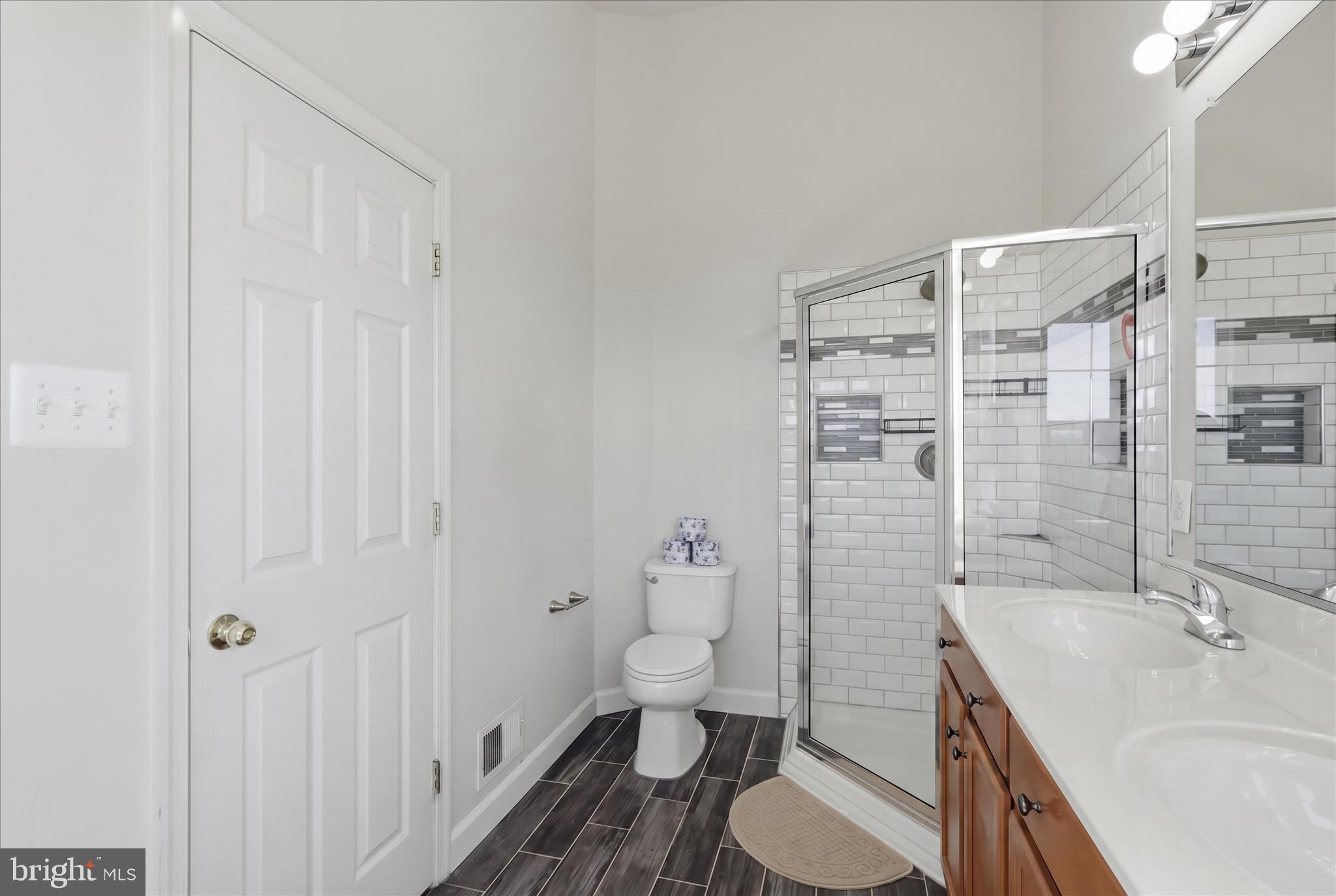 BRINKLEY MANOR - Residential