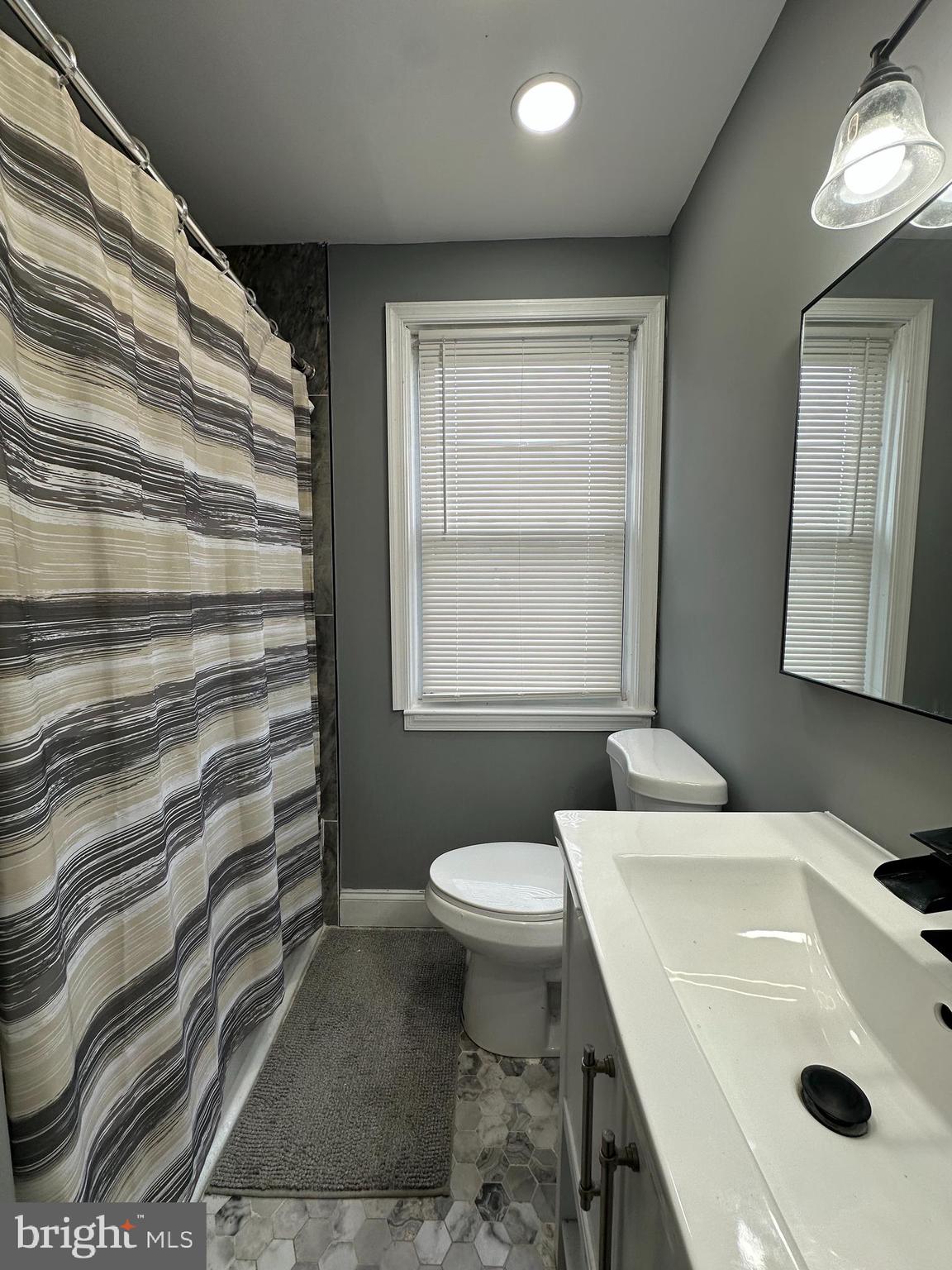 EDNOR GARDENS - LAKESIDE - Residential