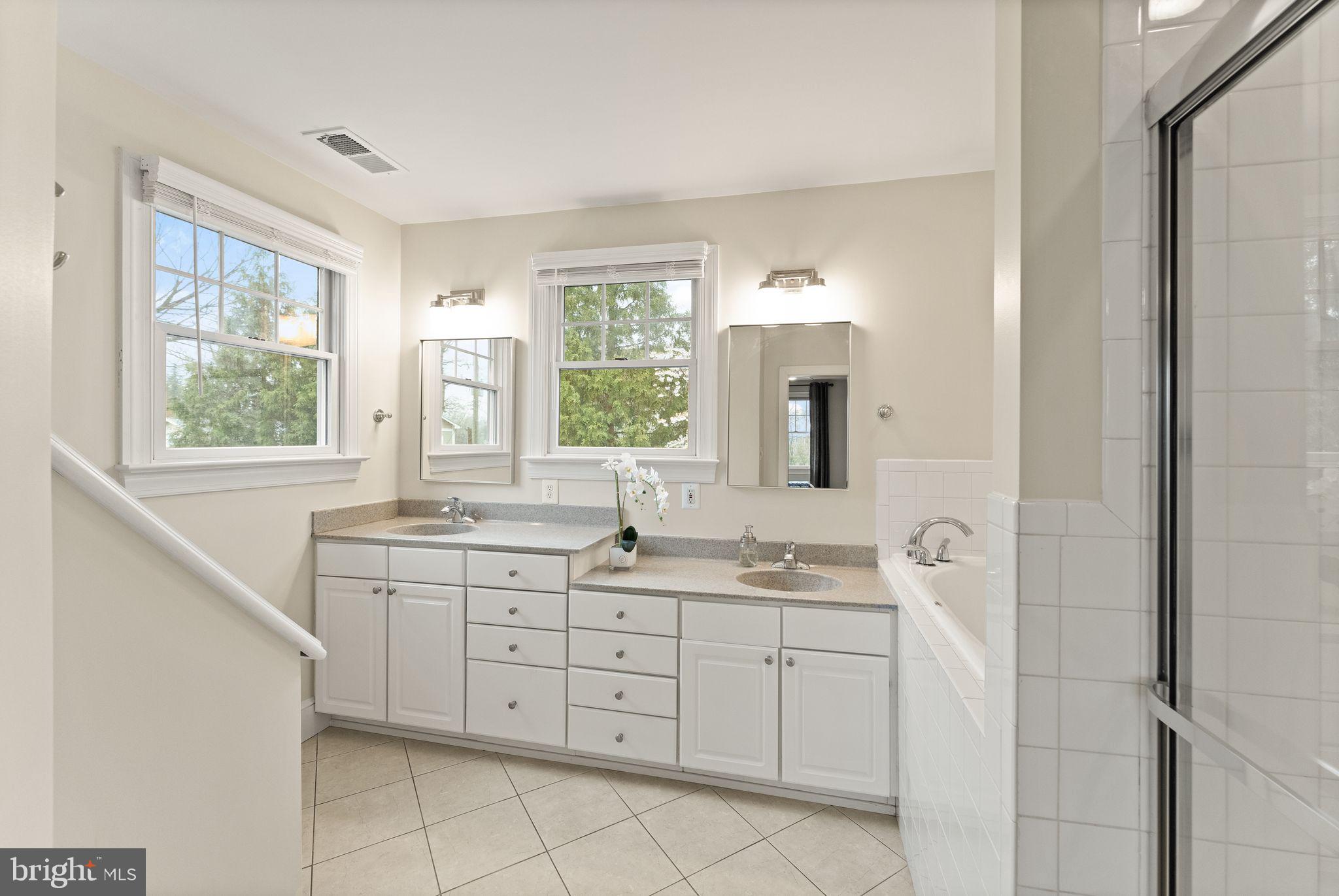 CHERRYDALE - Residential