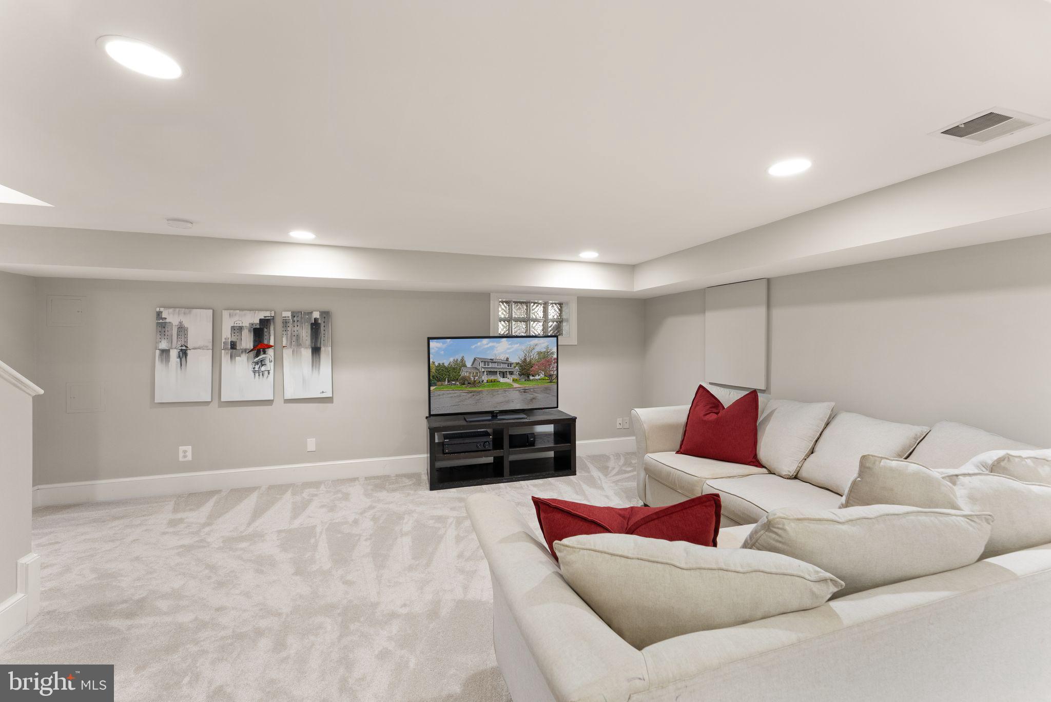 CHERRYDALE - Residential