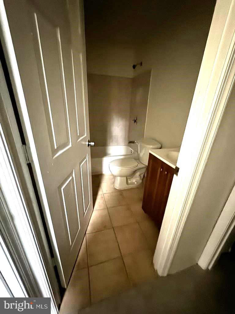 FAIRBROOK - Residential Lease