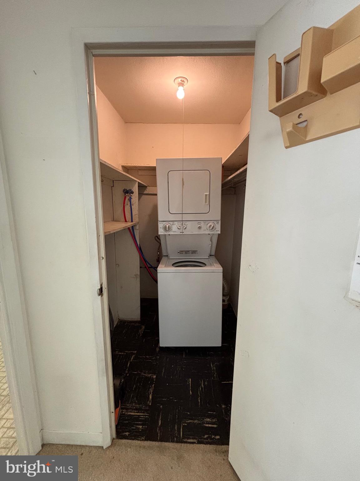 WYNNEFIELD HEIGHTS - Residential