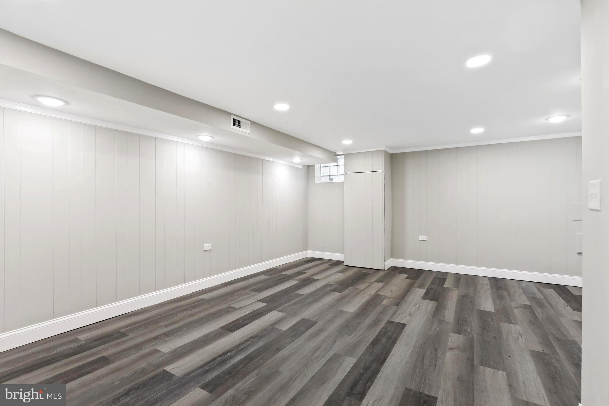 WEST INVERNESS - Residential