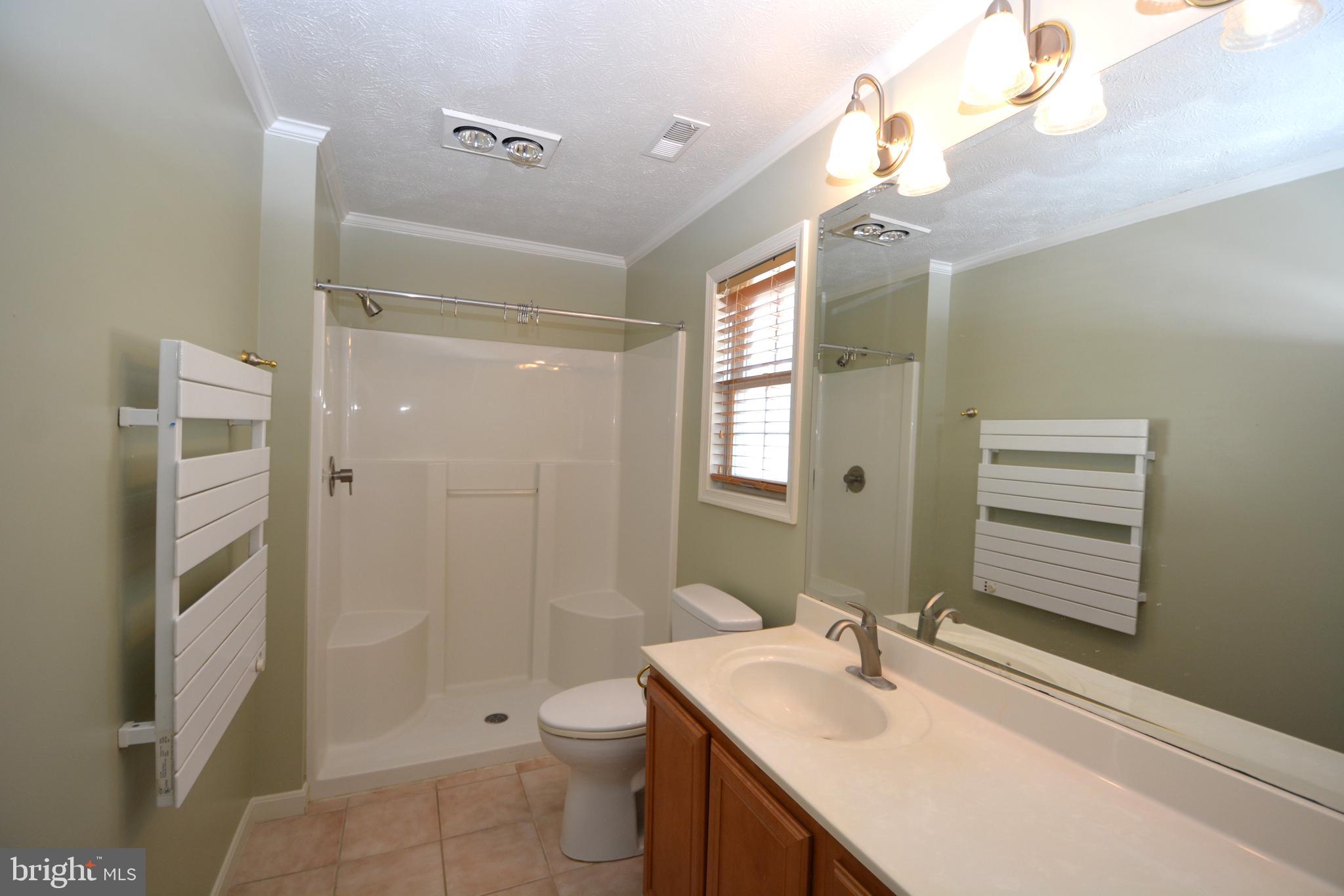 WILLOW LAWN COTTAGES - Residential