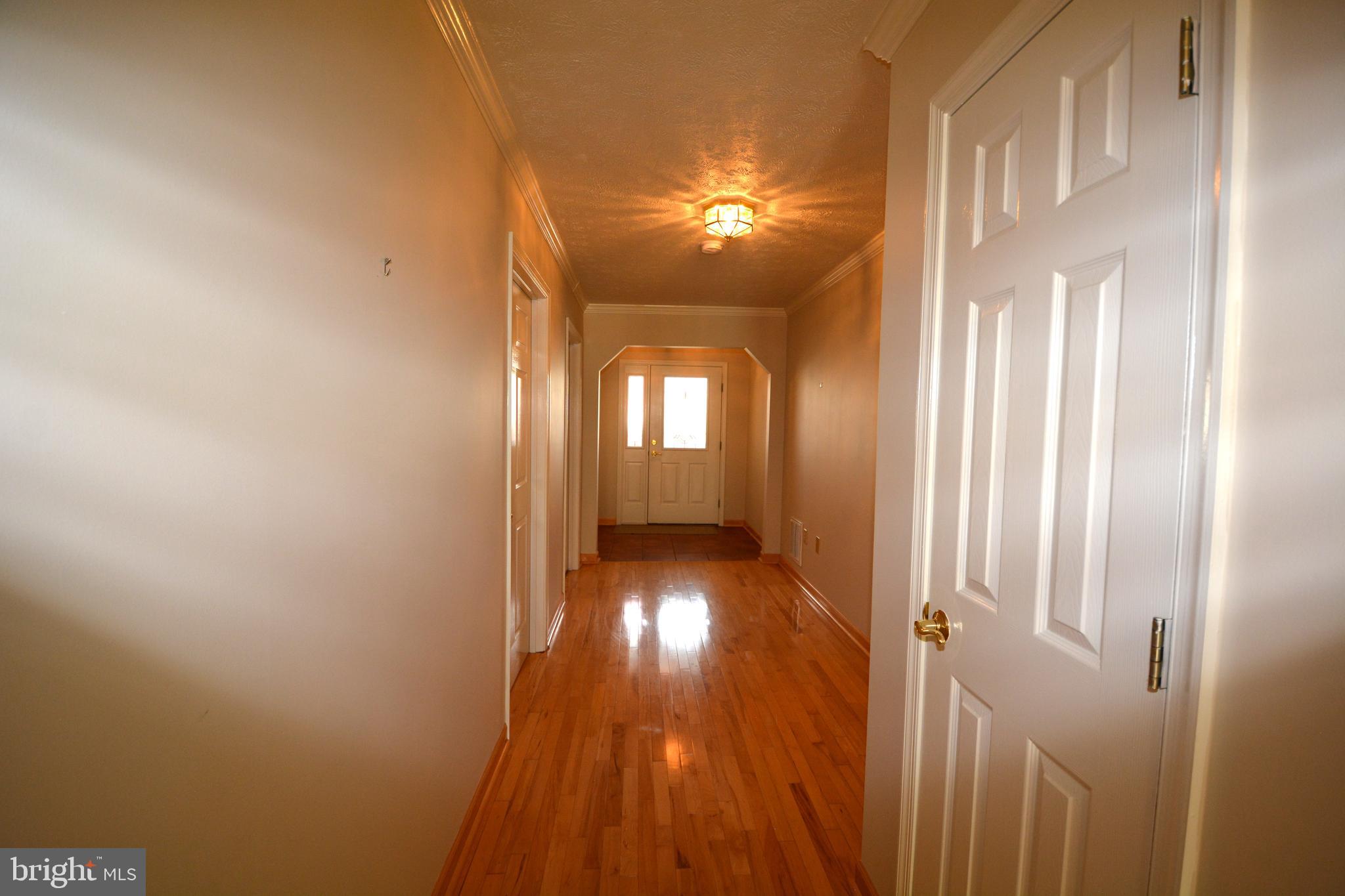 WILLOW LAWN COTTAGES - Residential