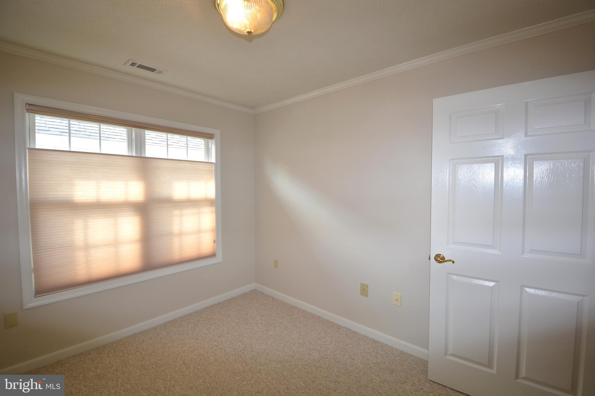 WILLOW LAWN COTTAGES - Residential