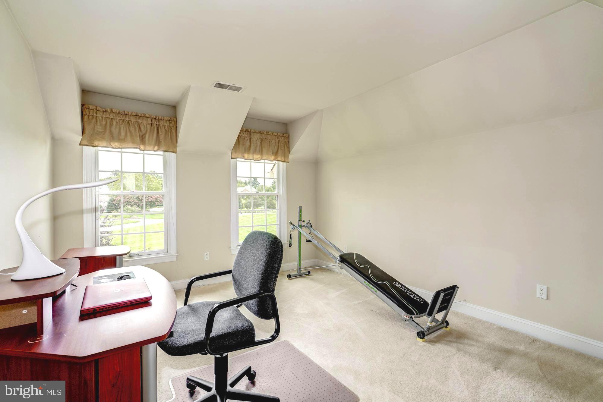 SENECA HIGHLANDS - Residential