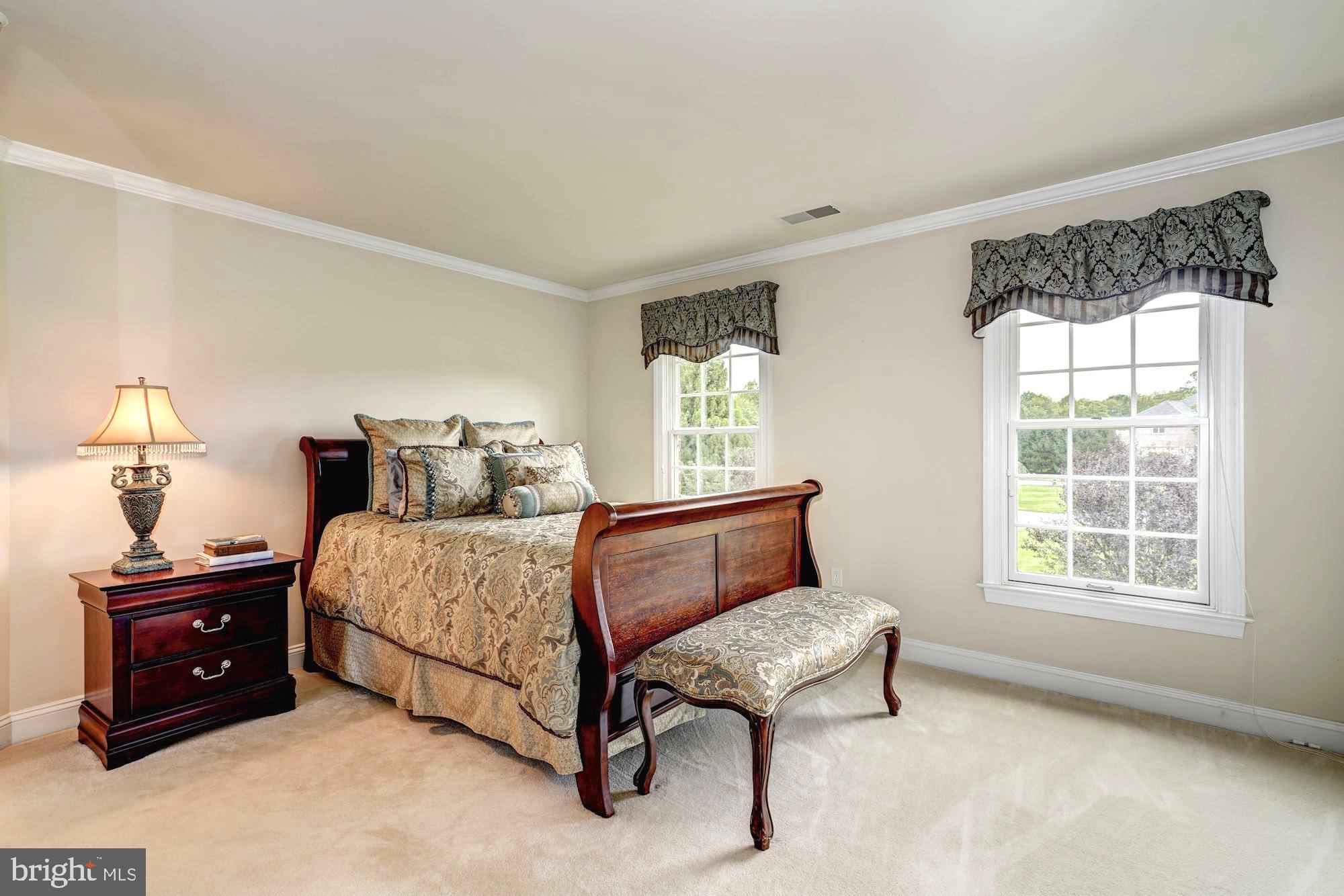 SENECA HIGHLANDS - Residential