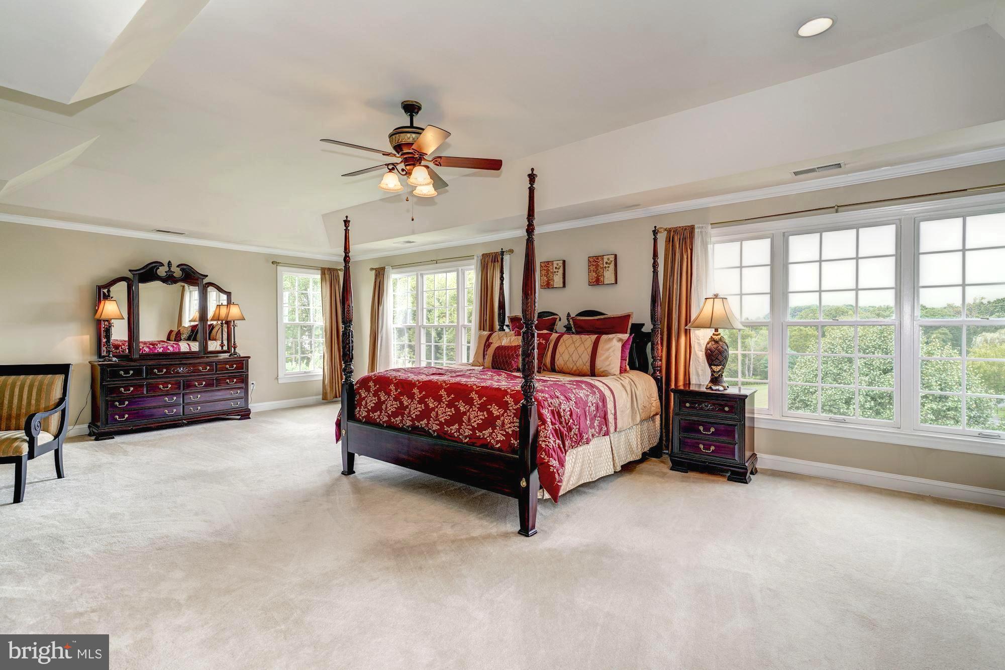 SENECA HIGHLANDS - Residential