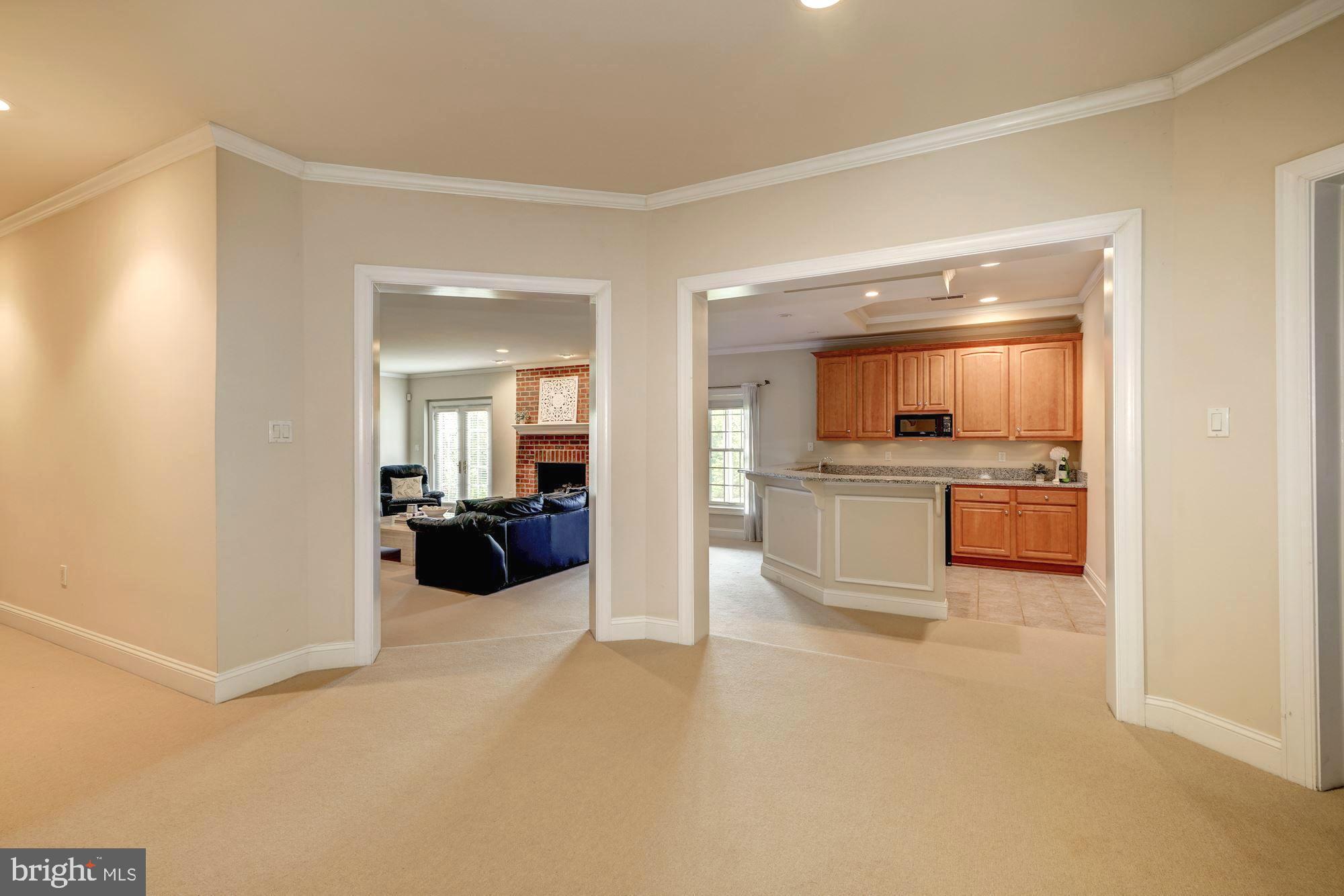 SENECA HIGHLANDS - Residential