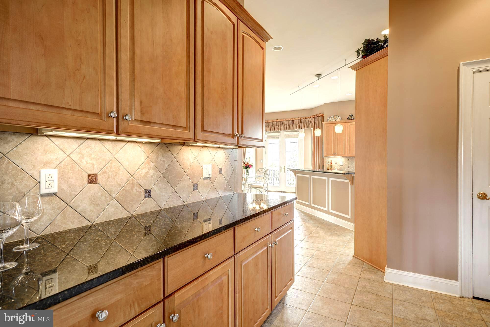 SENECA HIGHLANDS - Residential