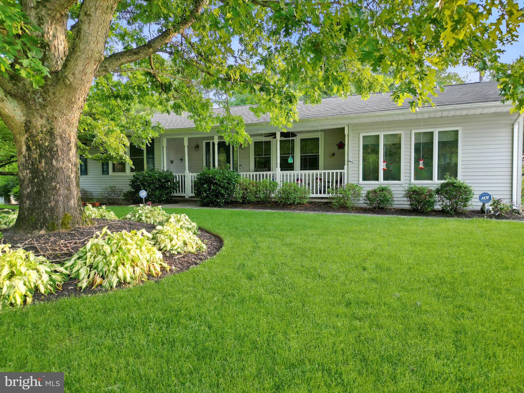 512 CORPORATION ROAD