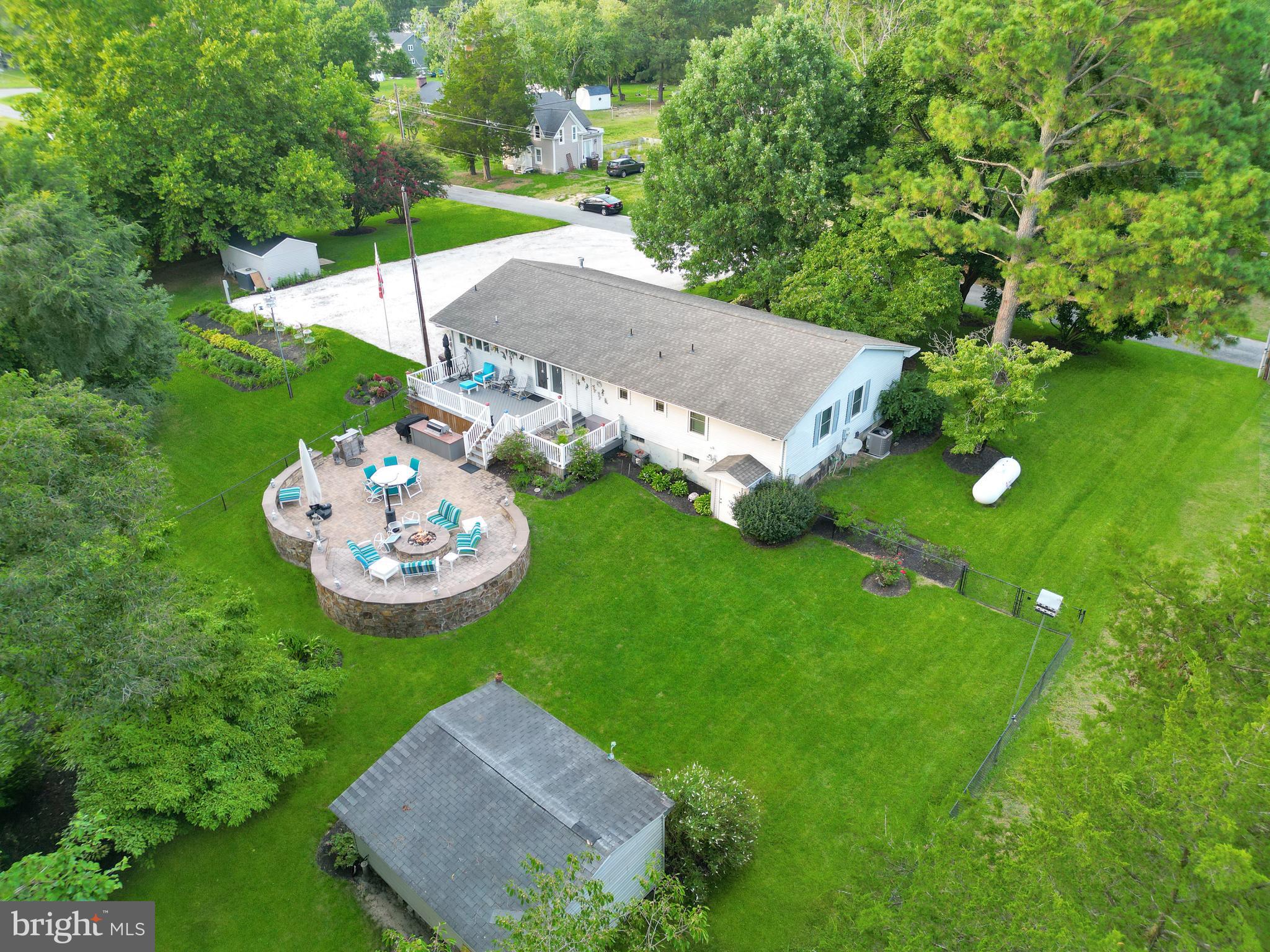 512 CORPORATION ROAD