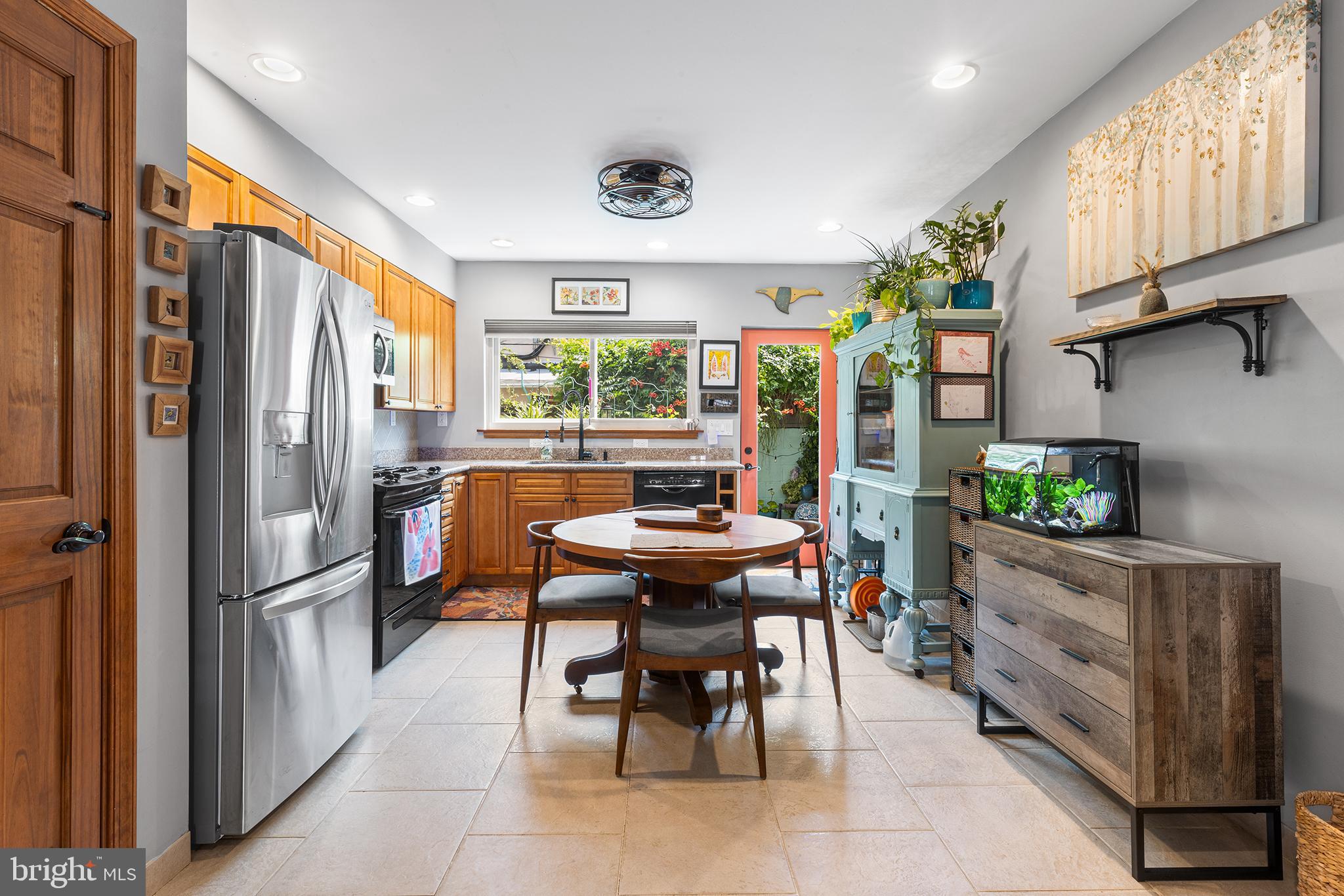 EAST PASSYUNK CROSSING - Residential