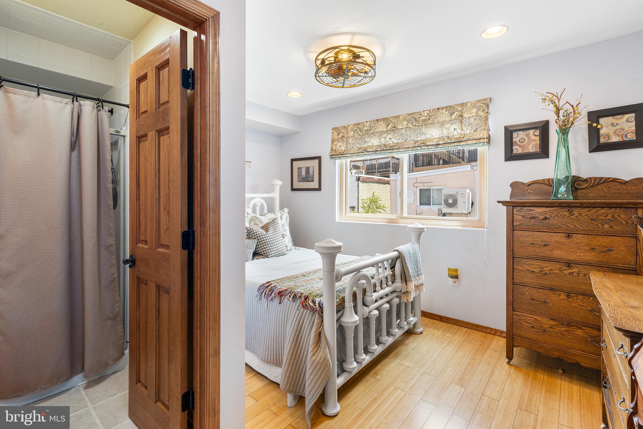 EAST PASSYUNK CROSSING - Residential