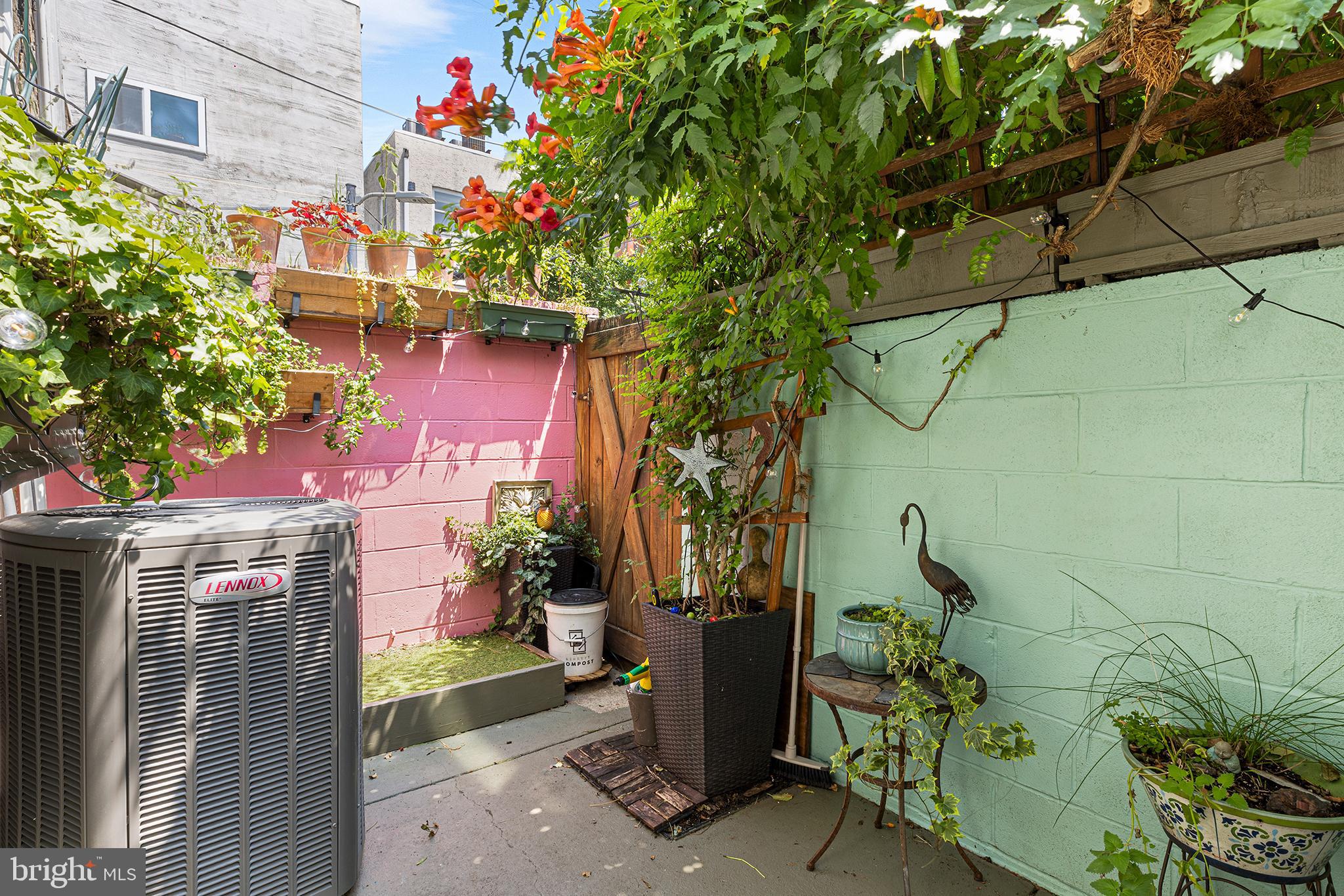 EAST PASSYUNK CROSSING - Residential