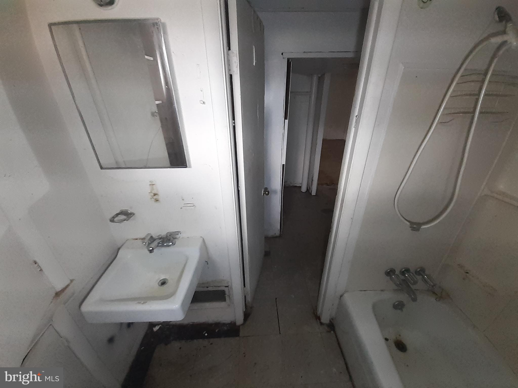 BROOKLYN - Residential