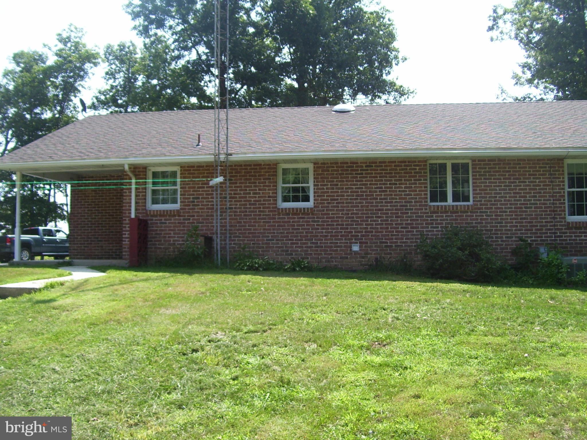 NORTH NEWTON - Residential
