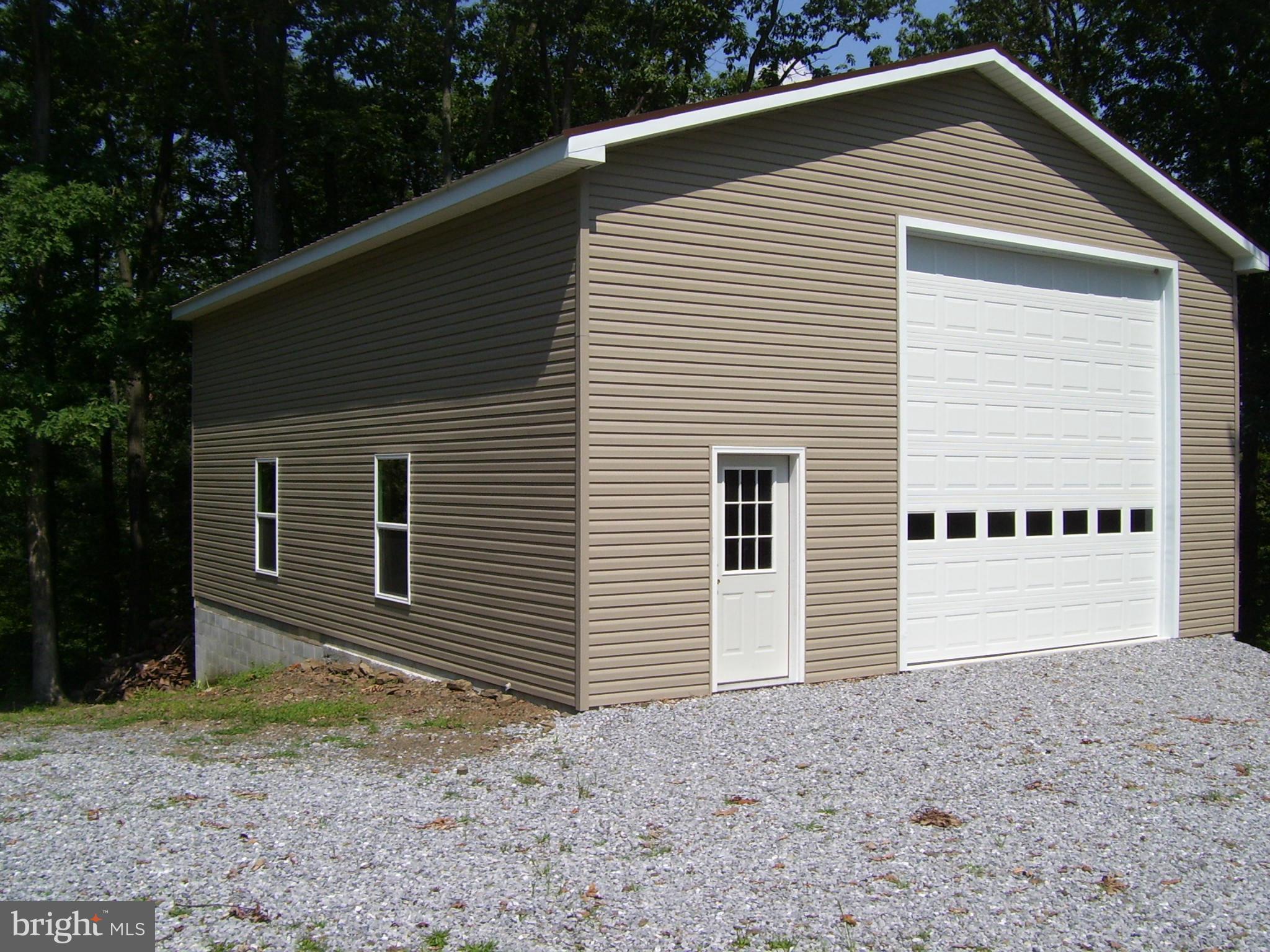 NORTH NEWTON - Residential