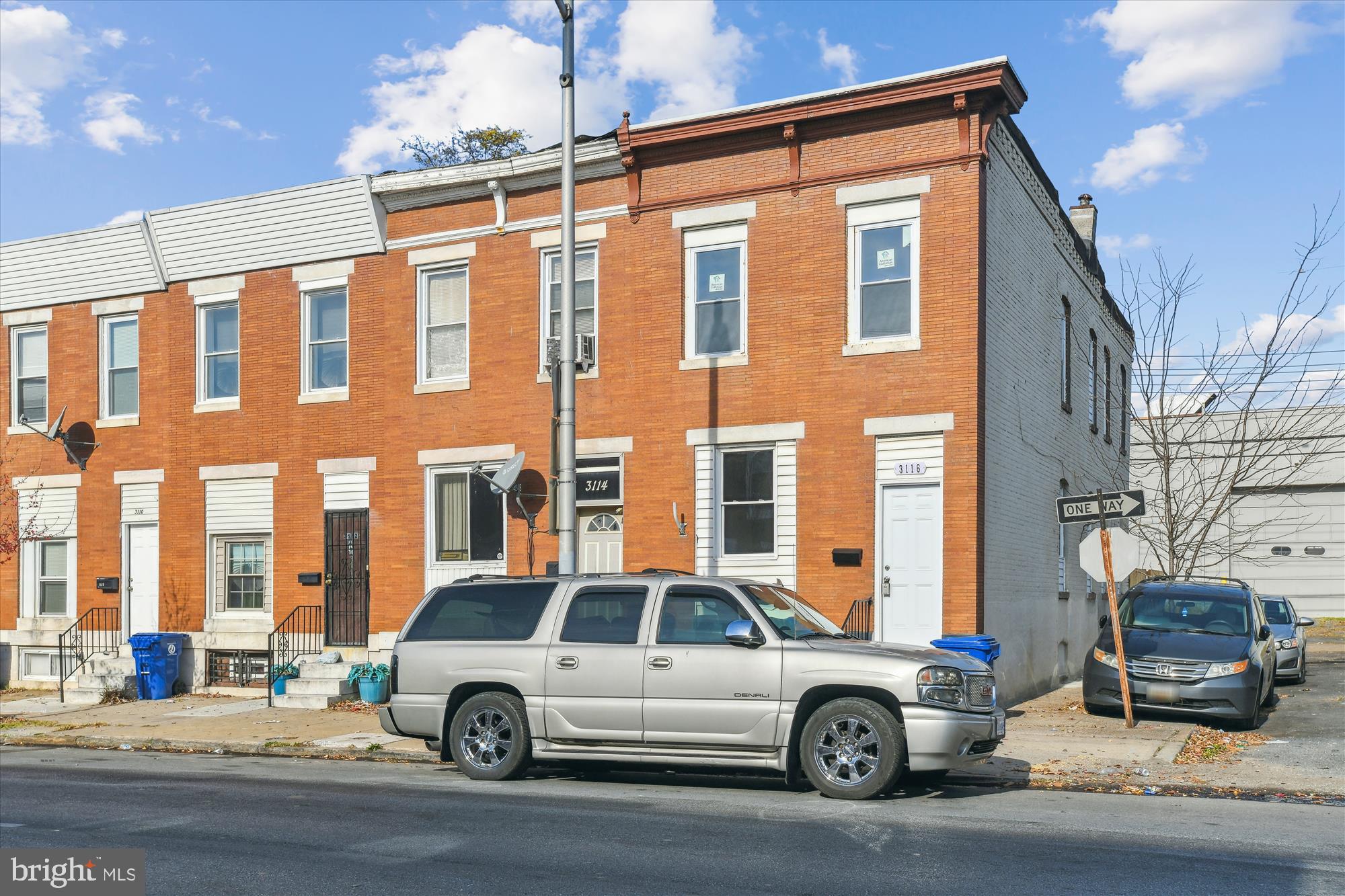 MADISON EASTEND - Residential Lease