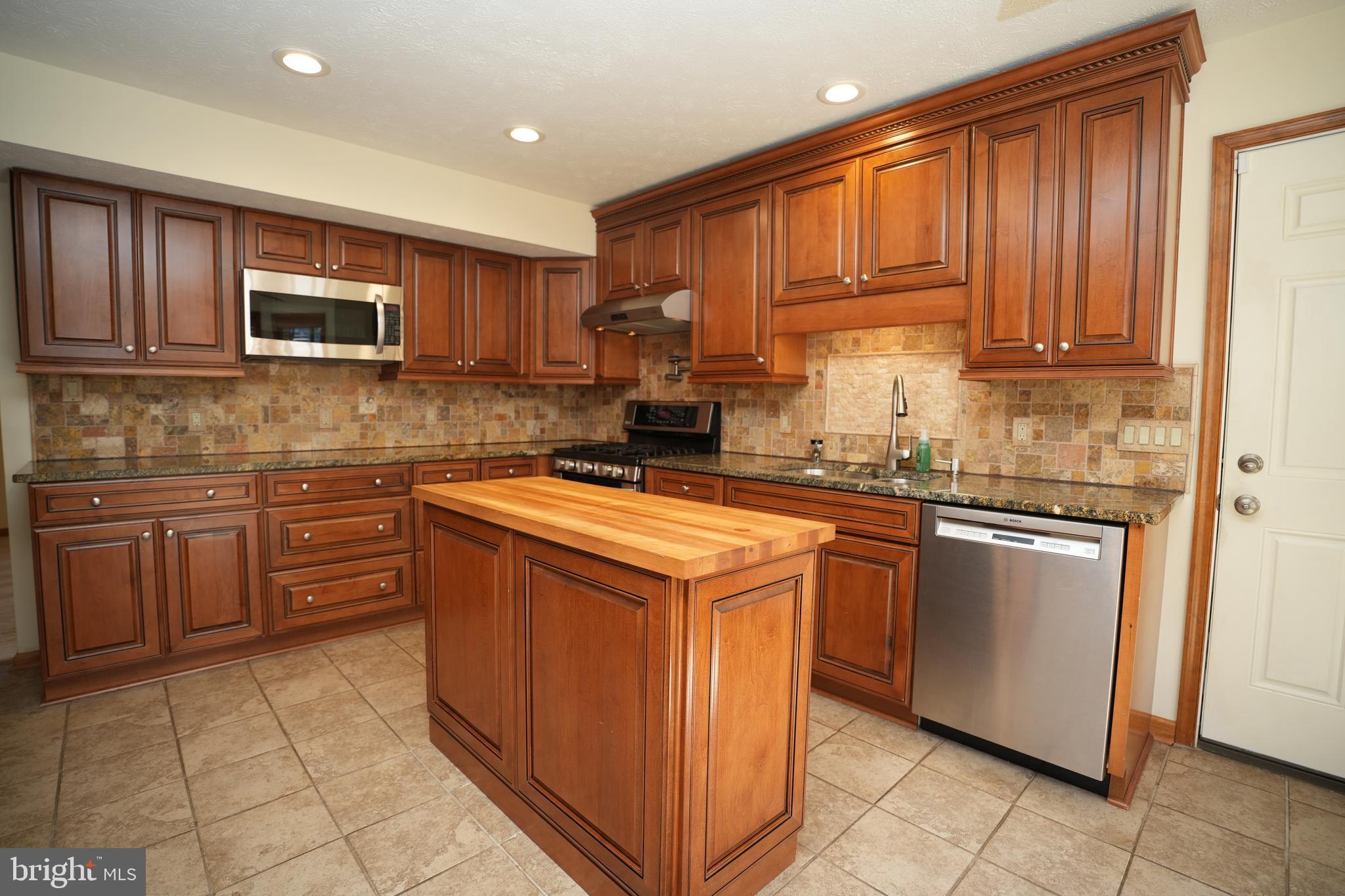 ORCHID PARK OF WILDEWOOD - Residential