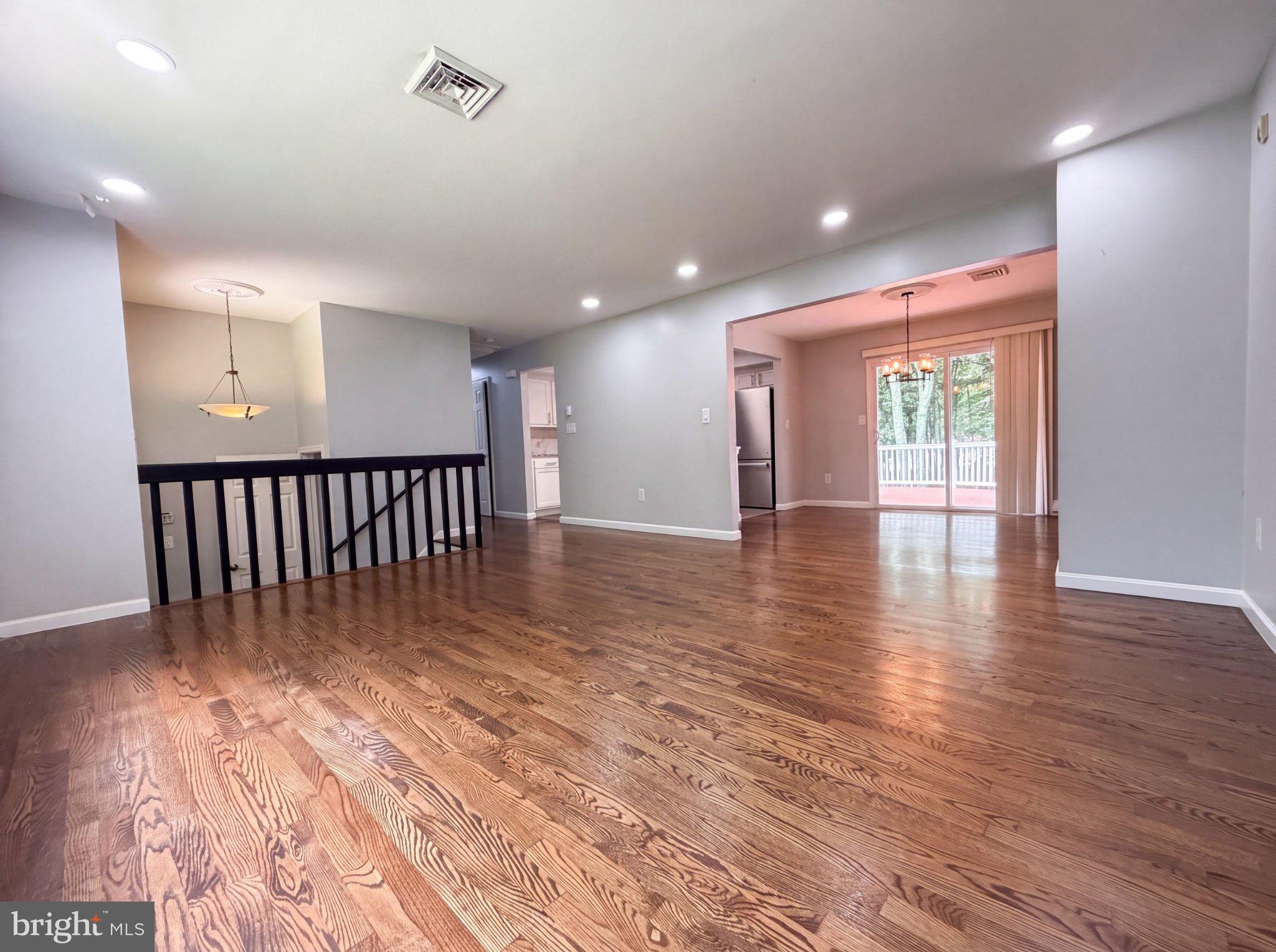 277 APACHE DRIVE
