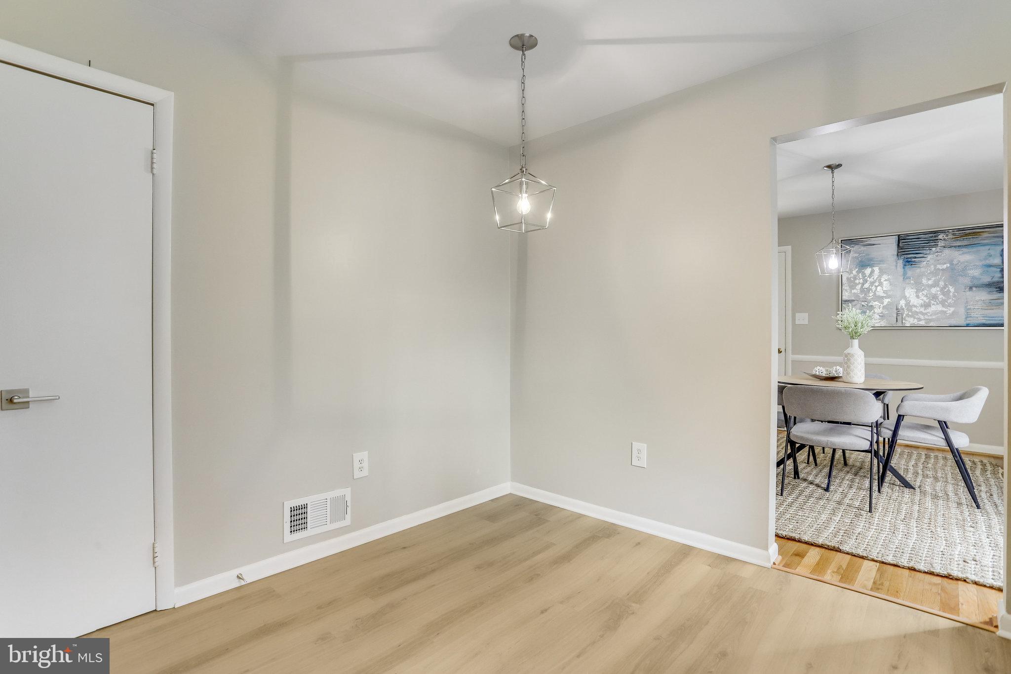 COLLINGWOOD SPRINGS - Residential