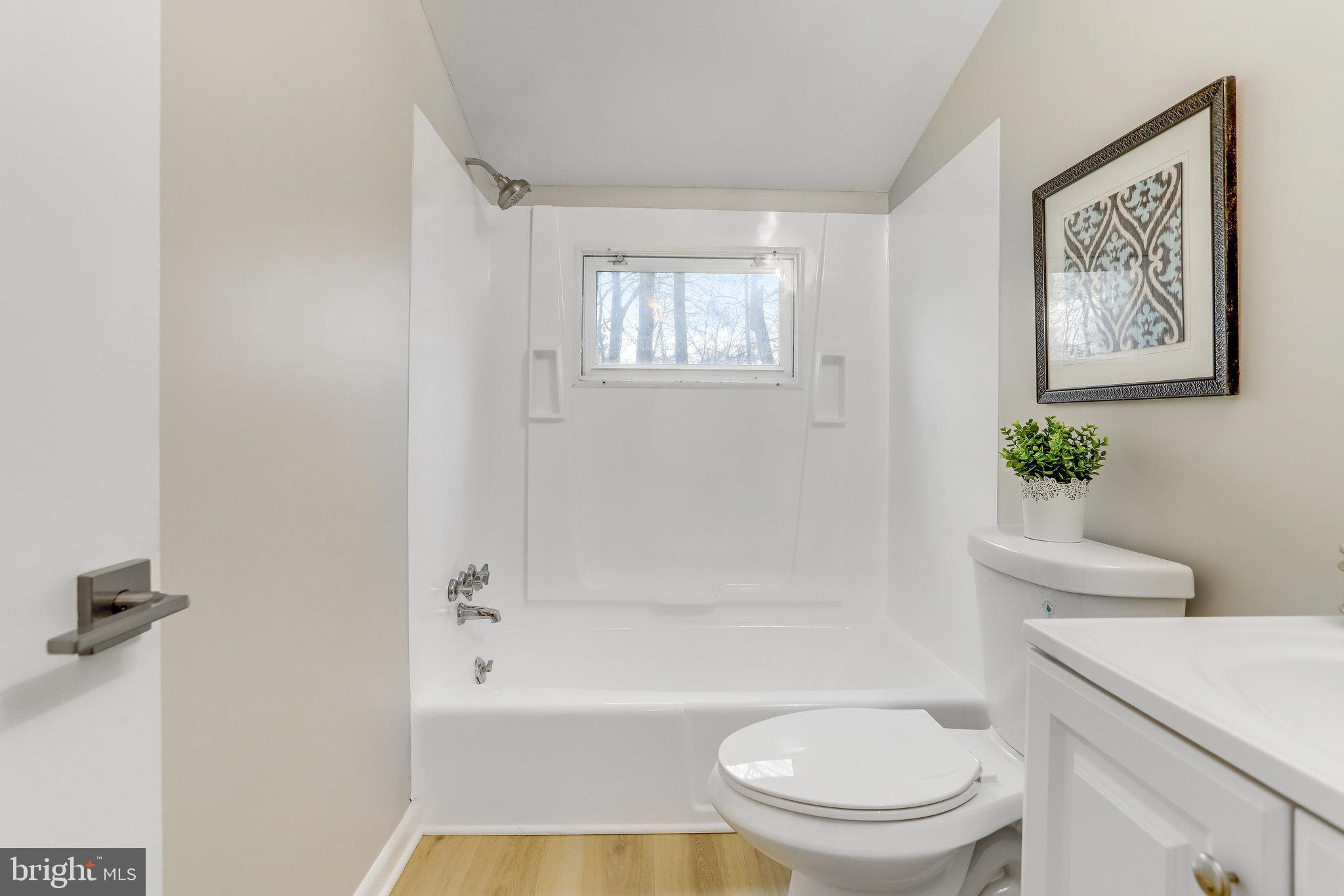 COLLINGWOOD SPRINGS - Residential