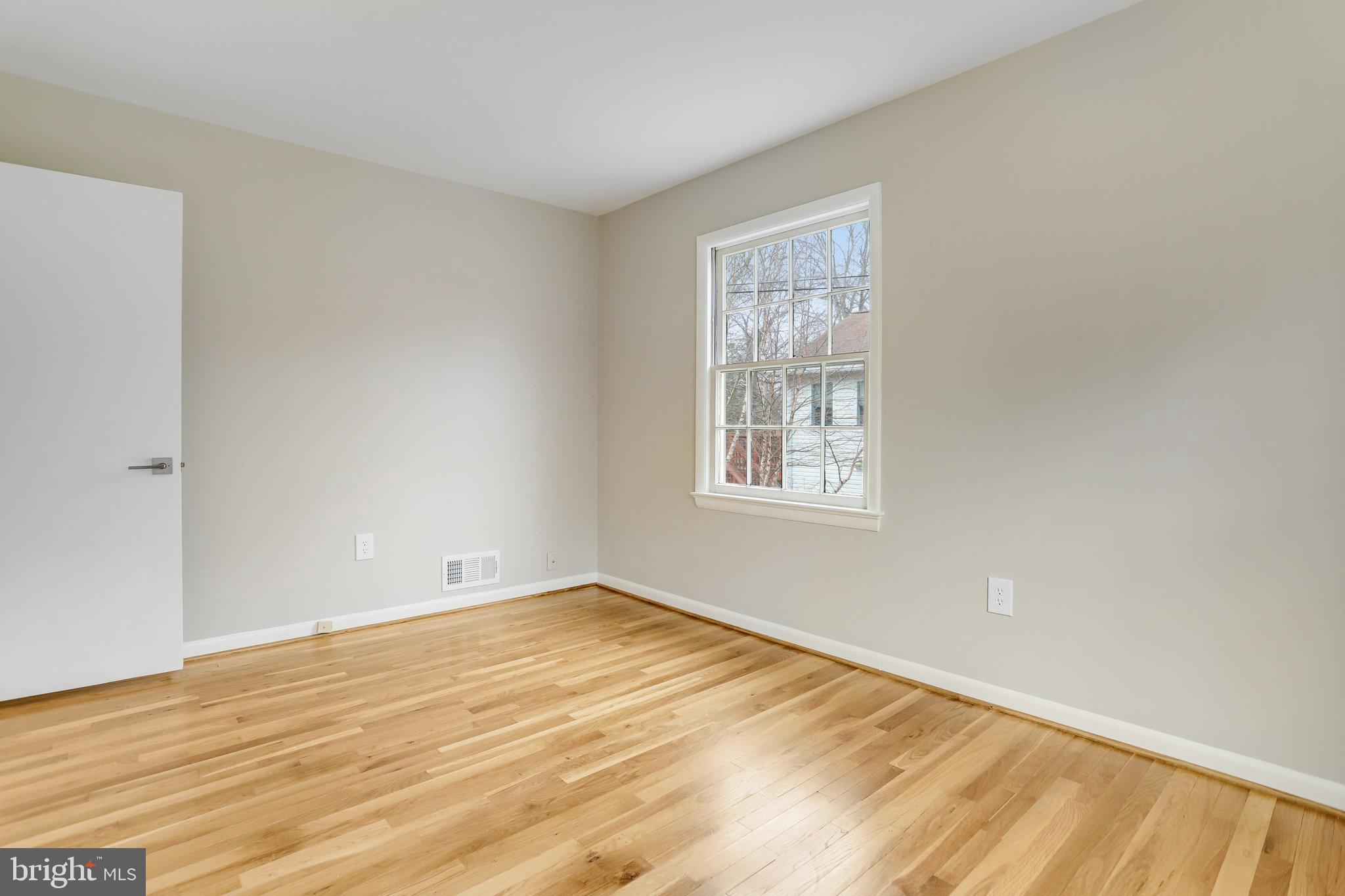 COLLINGWOOD SPRINGS - Residential