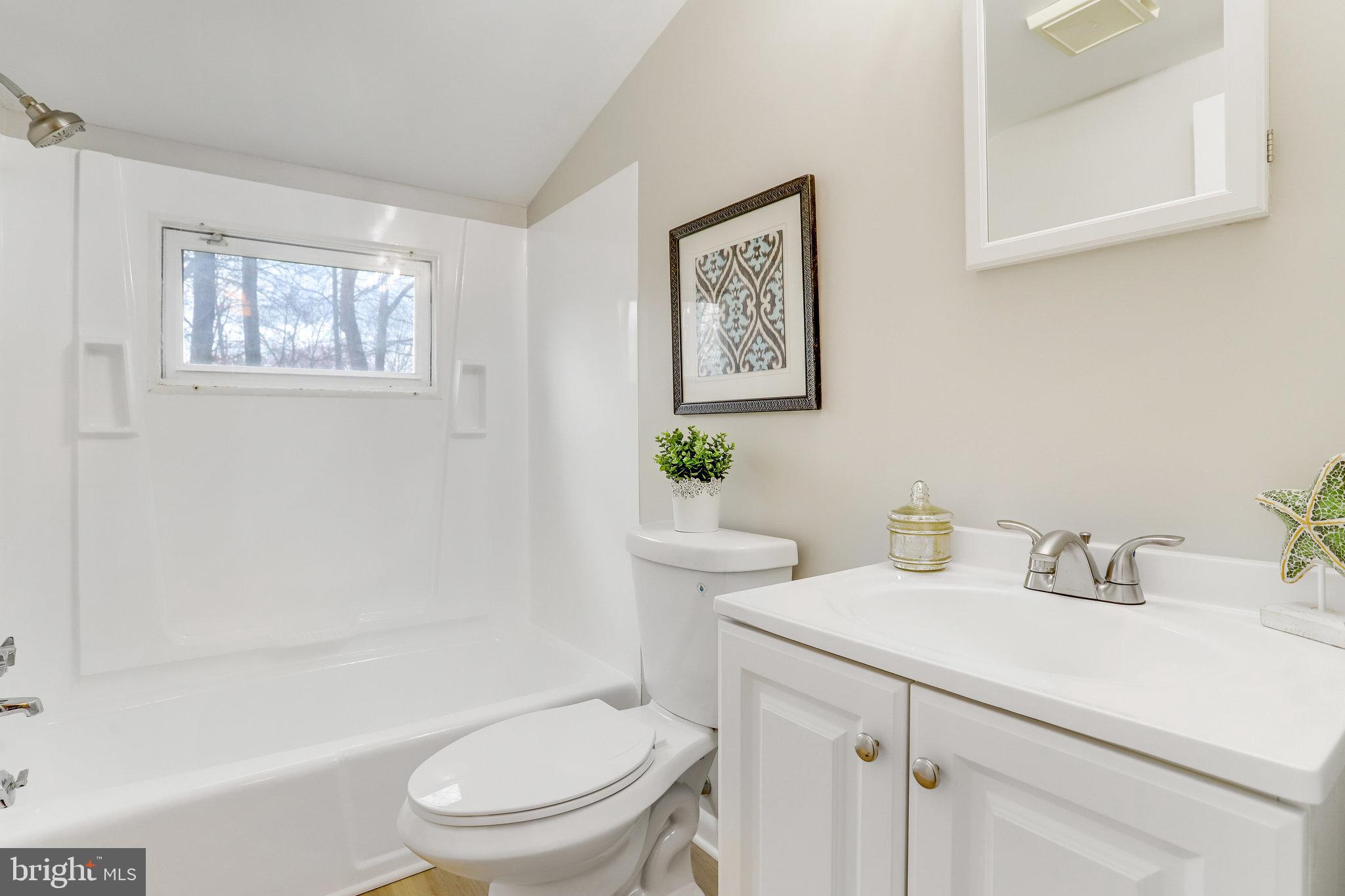 COLLINGWOOD SPRINGS - Residential