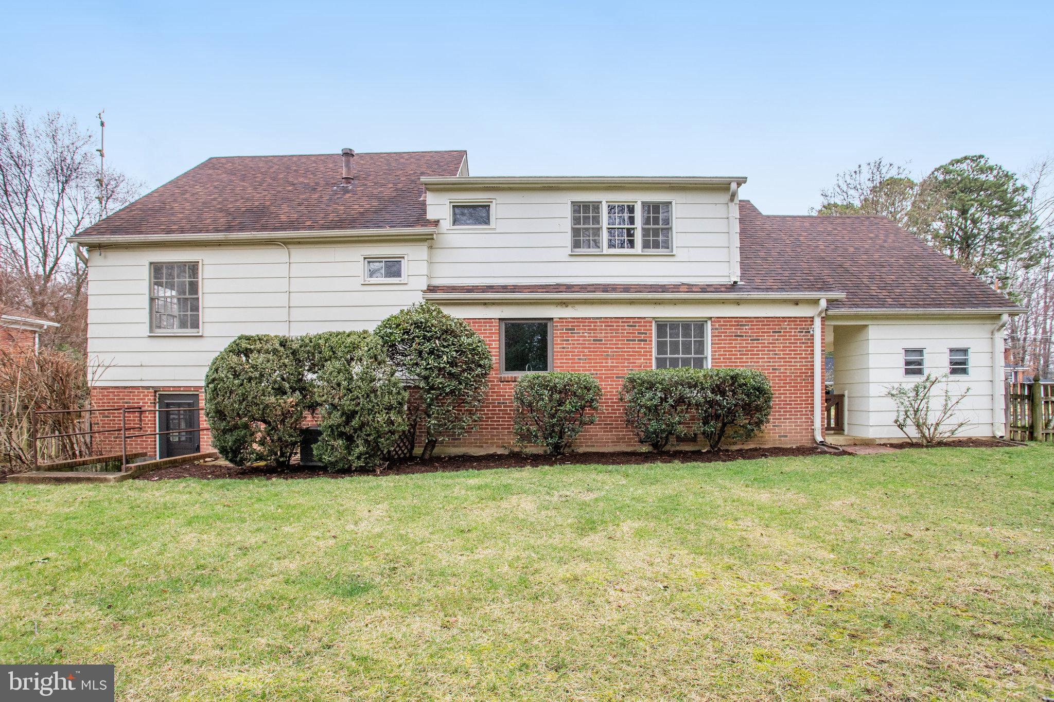 COLLINGWOOD SPRINGS - Residential