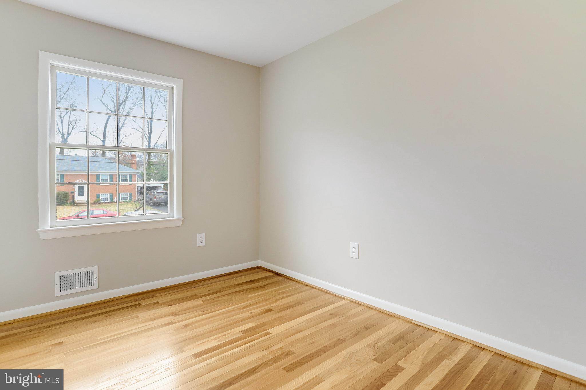 COLLINGWOOD SPRINGS - Residential