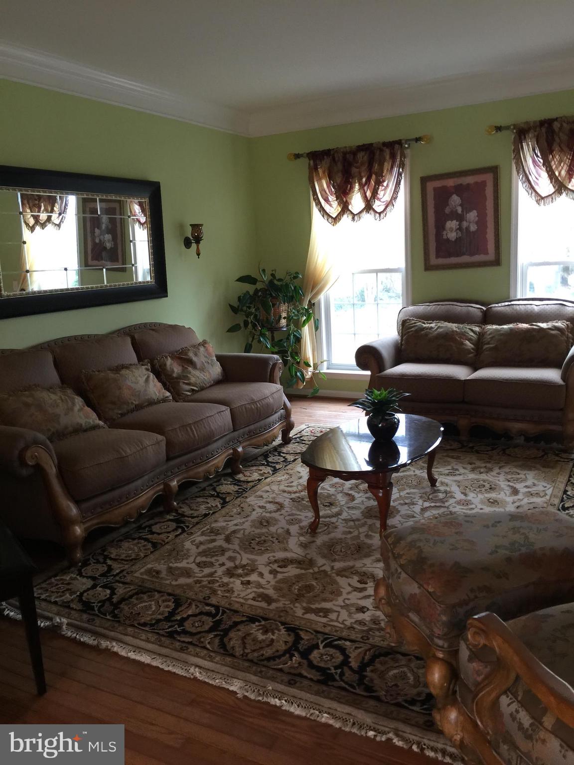 VISTA BROOKE - Residential