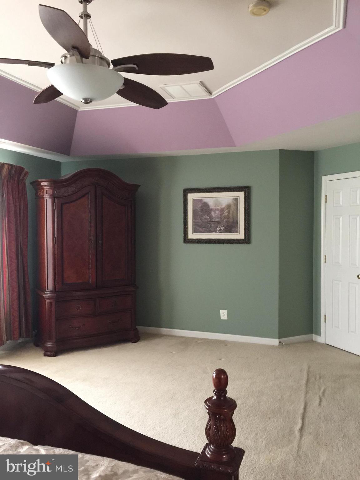 VISTA BROOKE - Residential