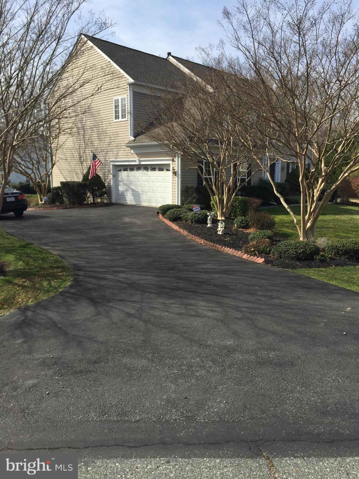 VISTA BROOKE - Residential