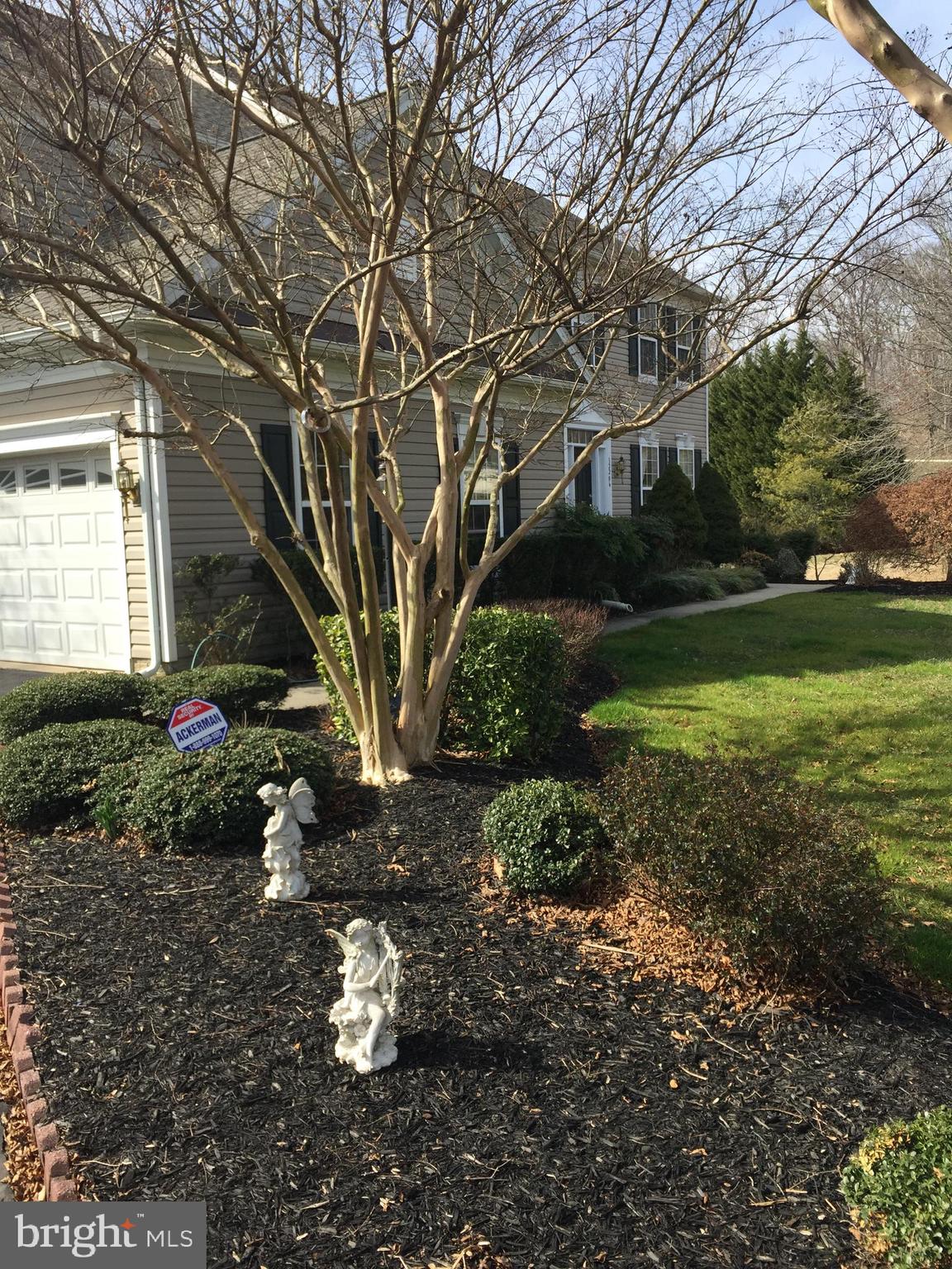 VISTA BROOKE - Residential