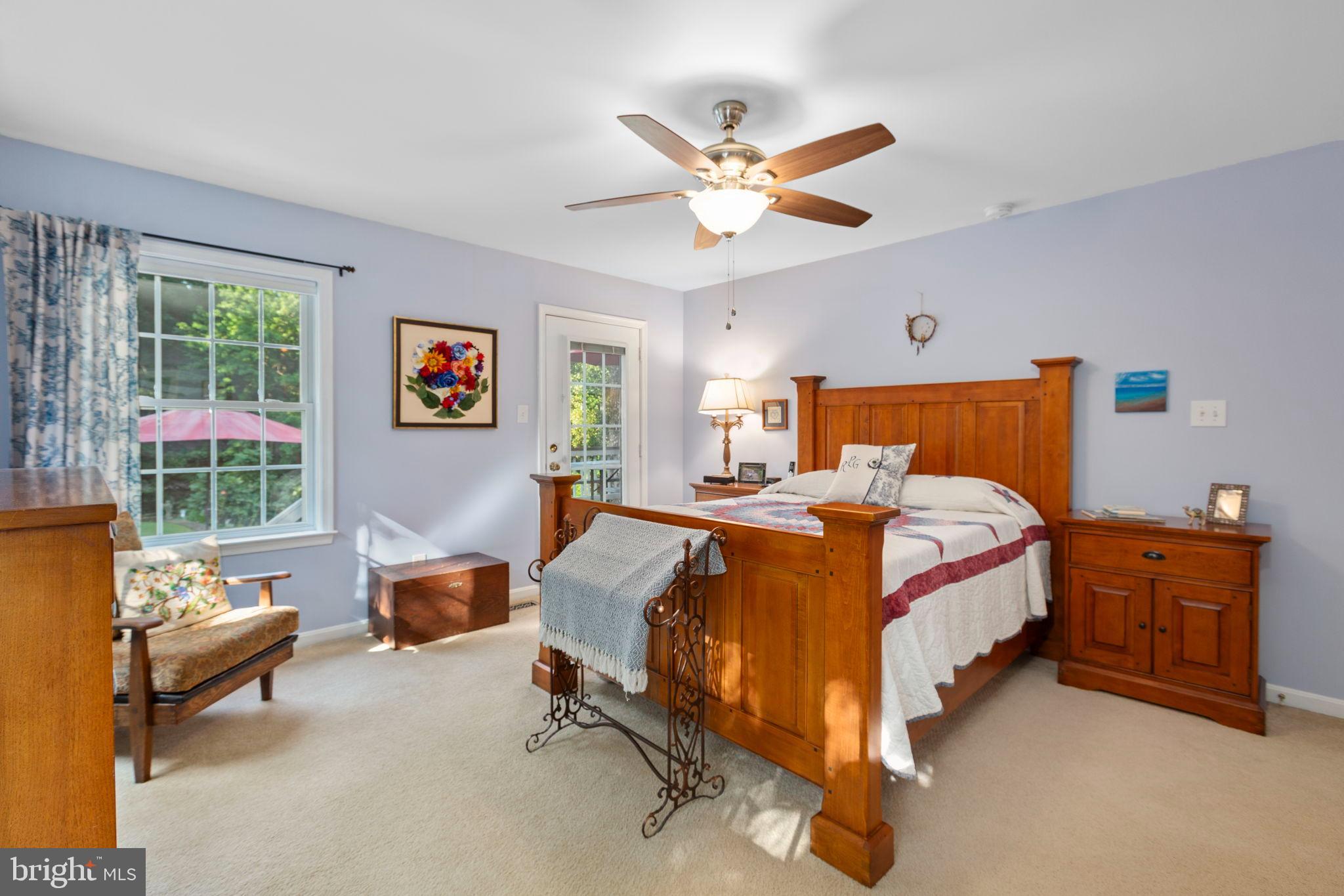 PRESIDENTIAL LAKES - Residential