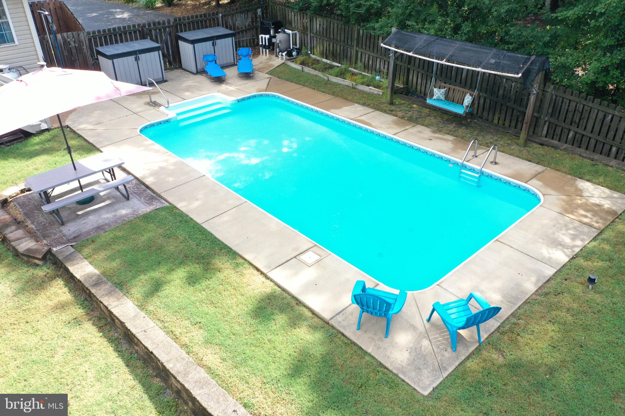 PRESIDENTIAL LAKES - Residential