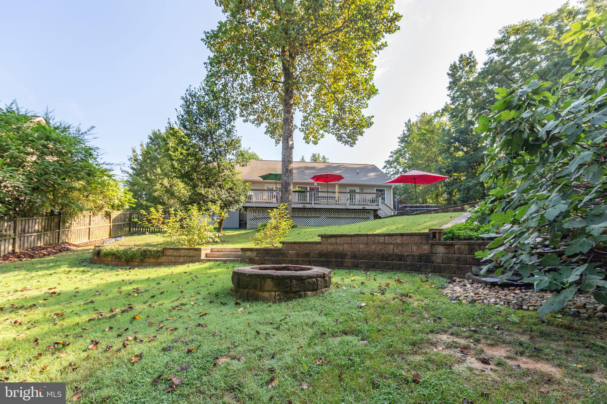 PRESIDENTIAL LAKES - Residential