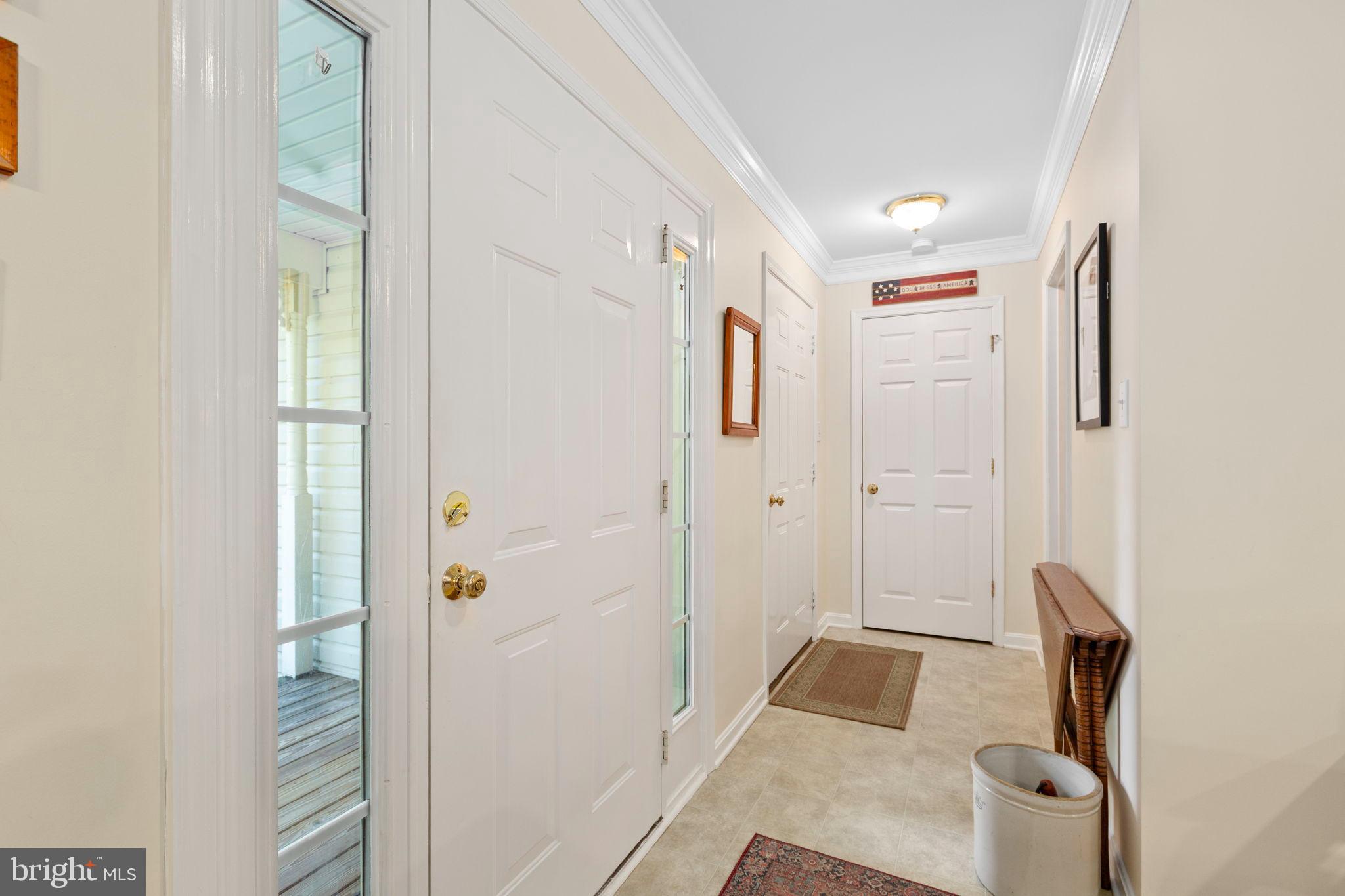 PRESIDENTIAL LAKES - Residential