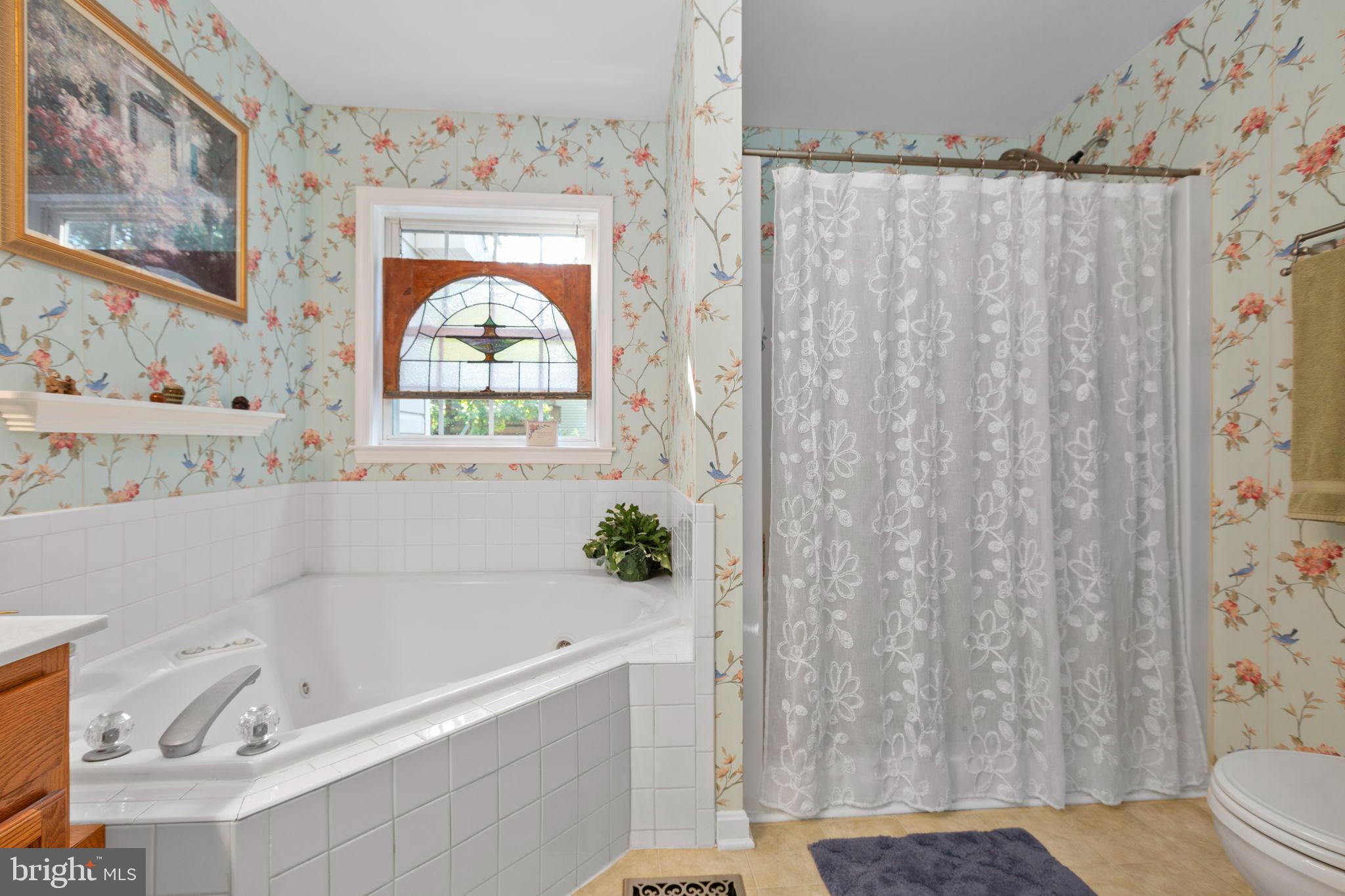 PRESIDENTIAL LAKES - Residential