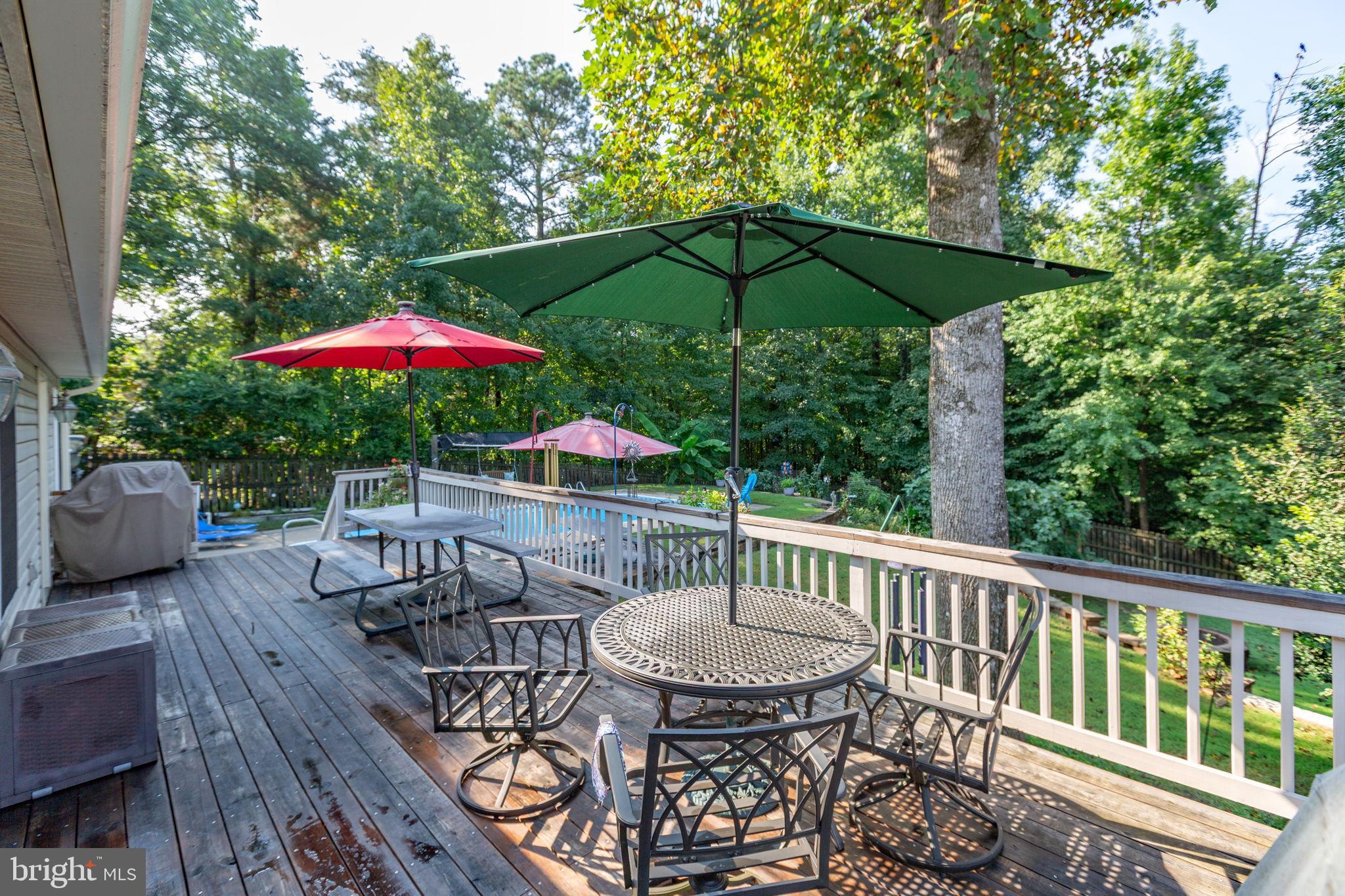 PRESIDENTIAL LAKES - Residential